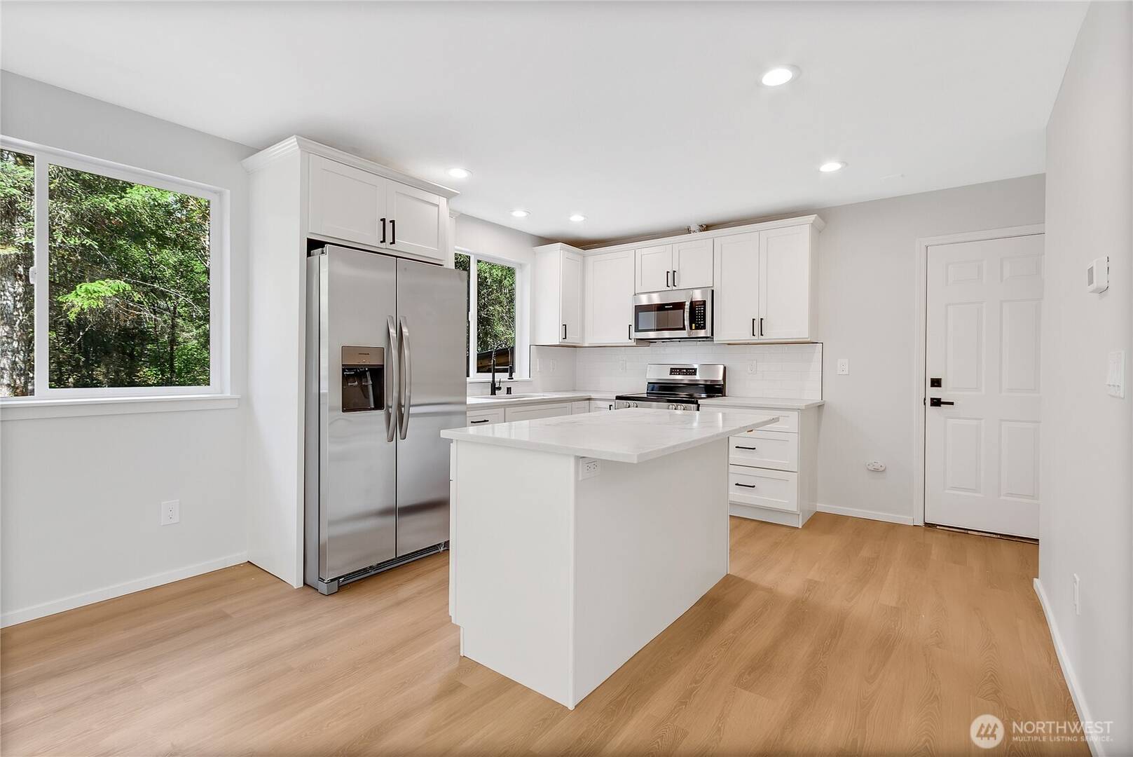 210 Tiedeman Rd NW Lakebay, WA 98349