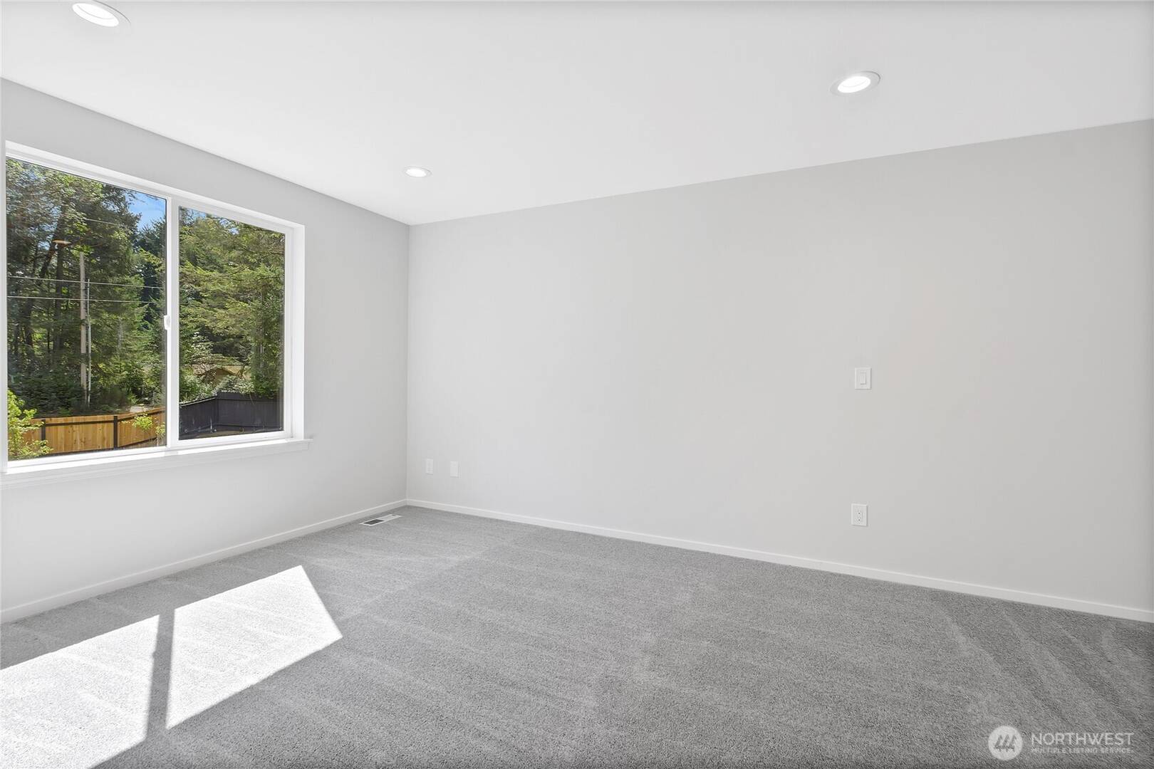 210 Tiedeman Rd NW Lakebay, WA 98349