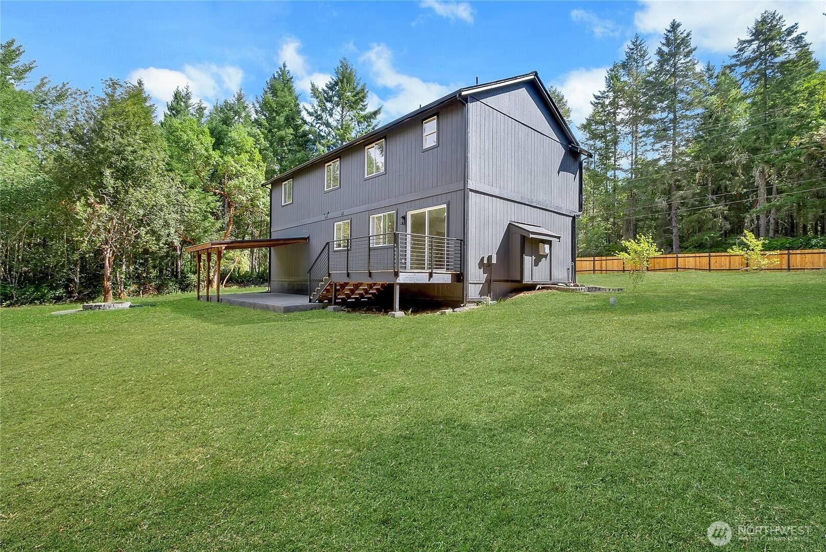 210 Tiedeman Rd NW Lakebay, WA 98349
