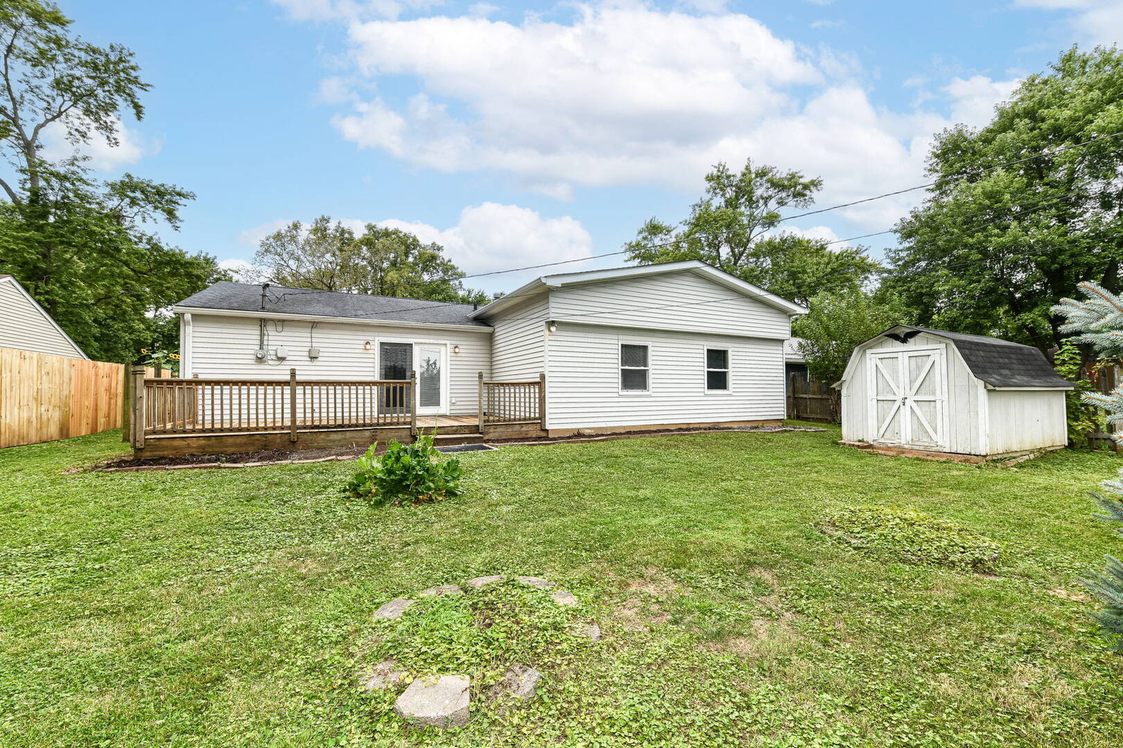 1296 Rolling Ridge Dr., Noblesville, IN 46060