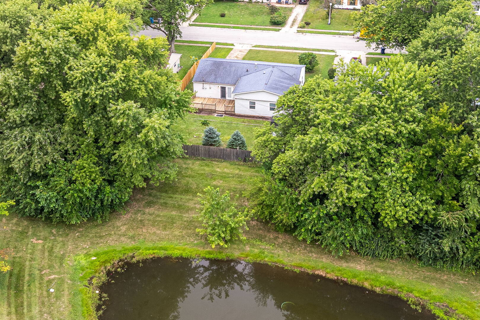1296 Rolling Ridge Dr., Noblesville, IN 46060