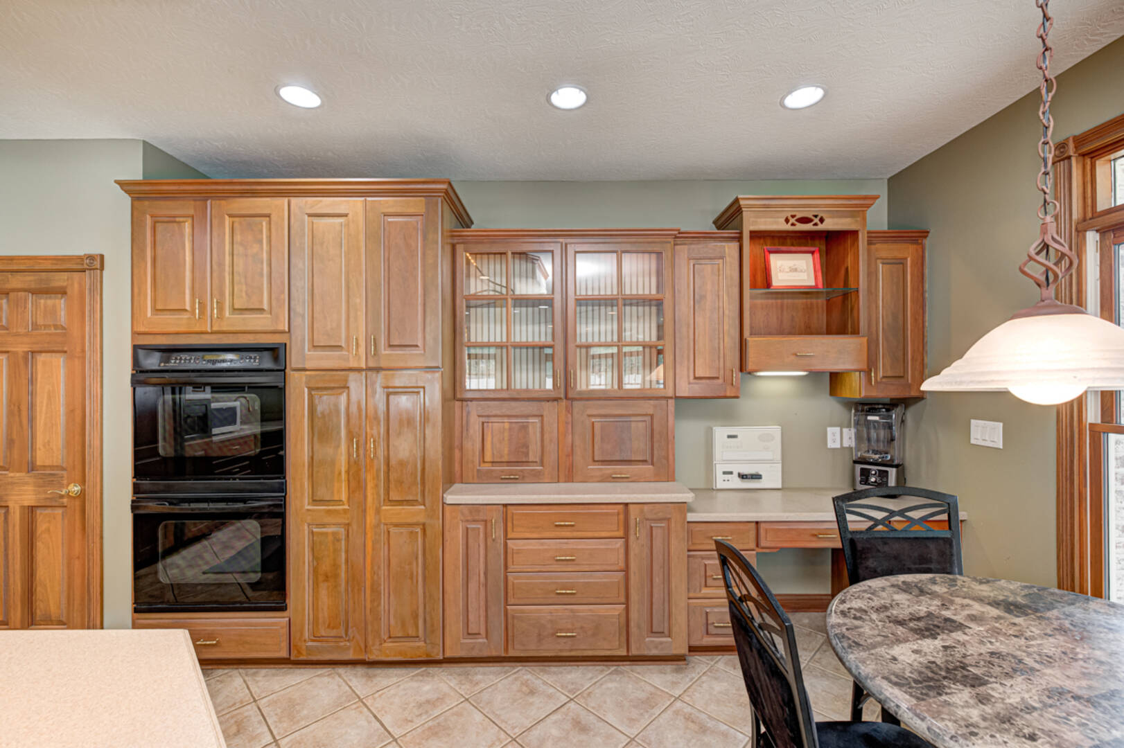 8101 Wellsbrook Dr. Indianapolis, IN 46278