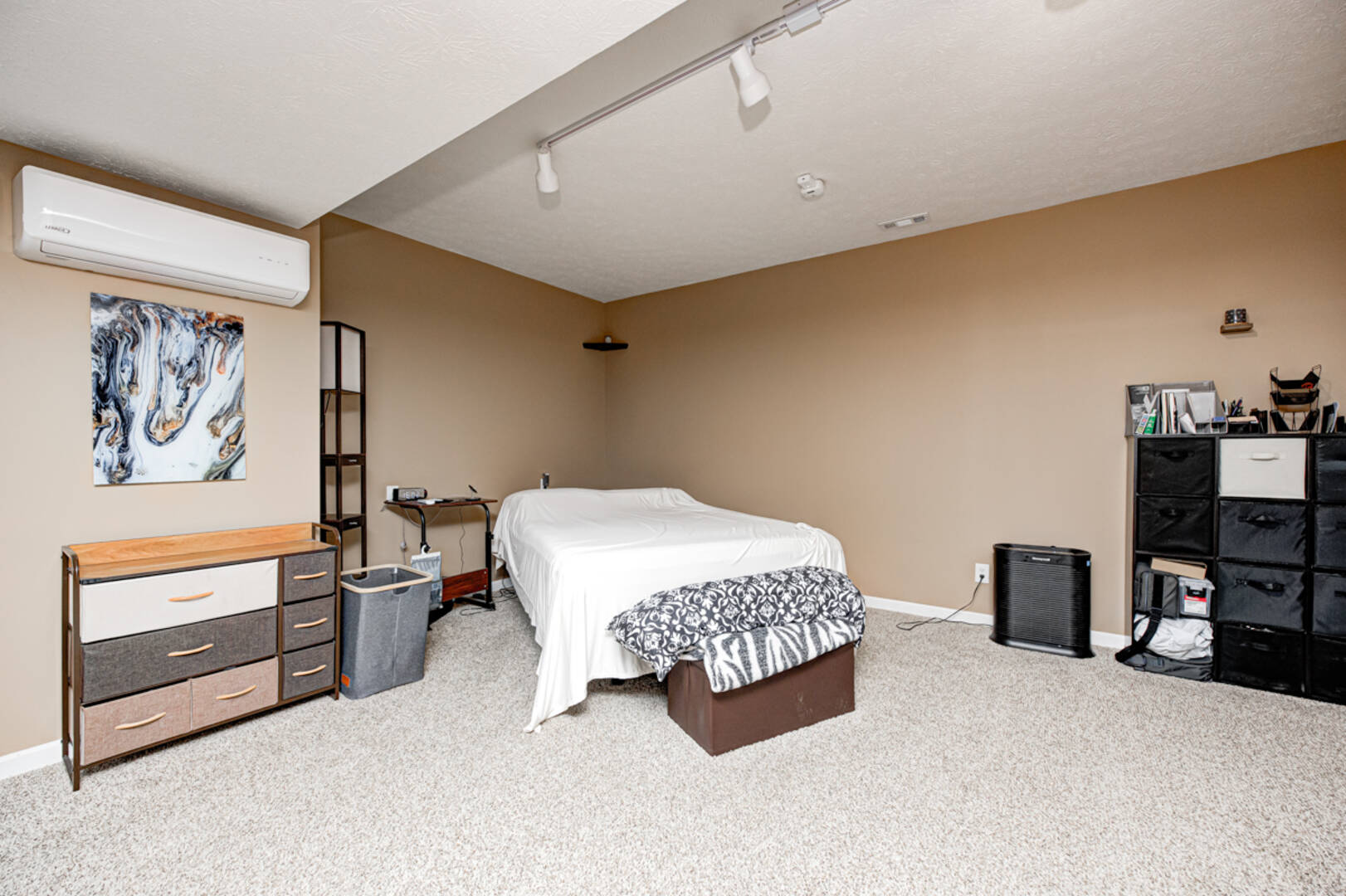 8101 Wellsbrook Dr. Indianapolis, IN 46278