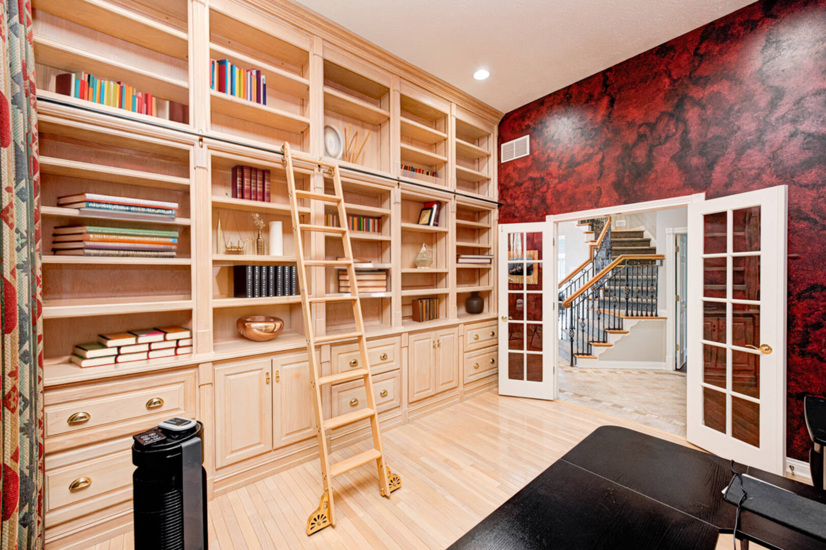 8101 Wellsbrook Dr. Indianapolis, IN 46278
