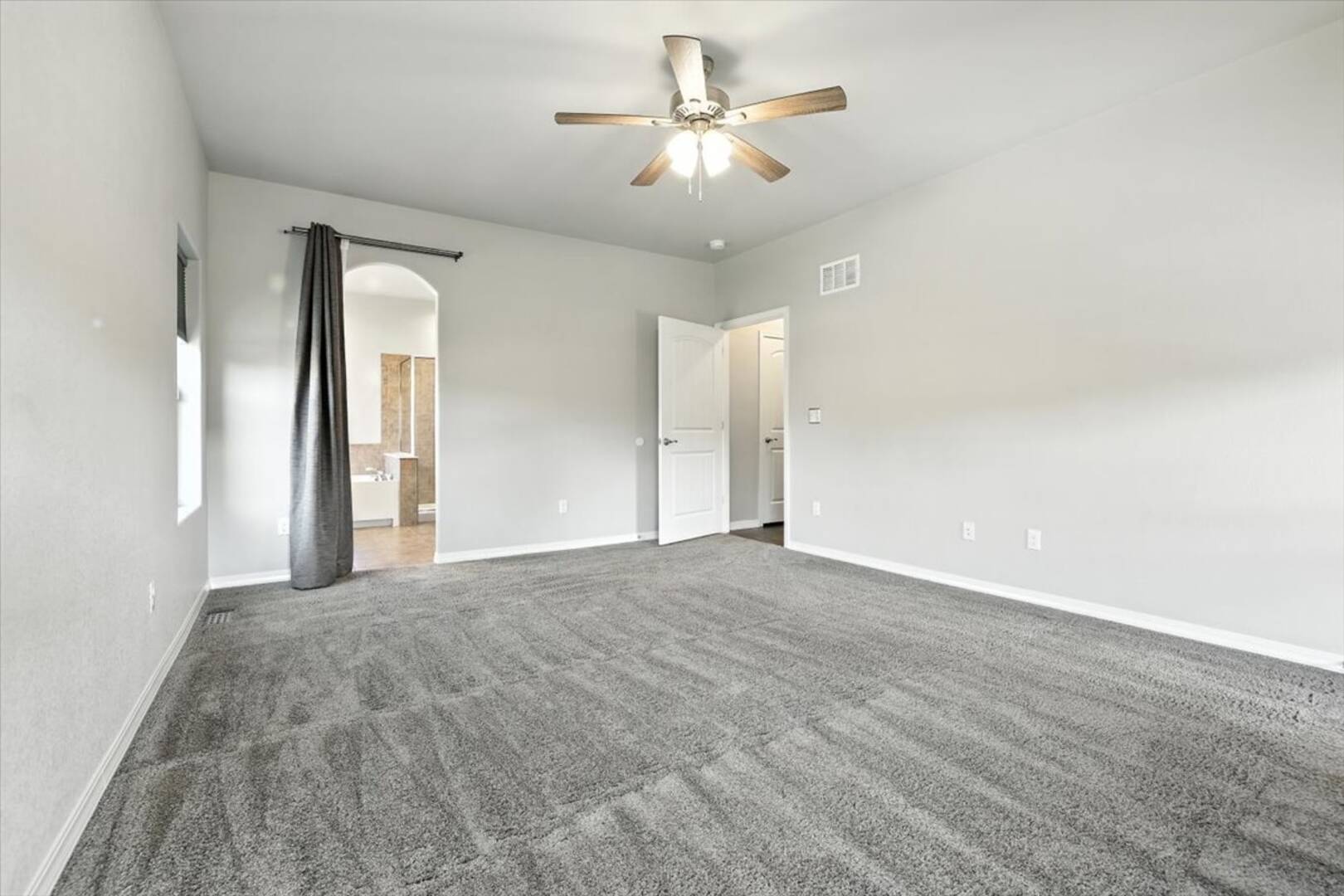 7637 Cat Tail Creek Drive Colorado Springs, CO 80923