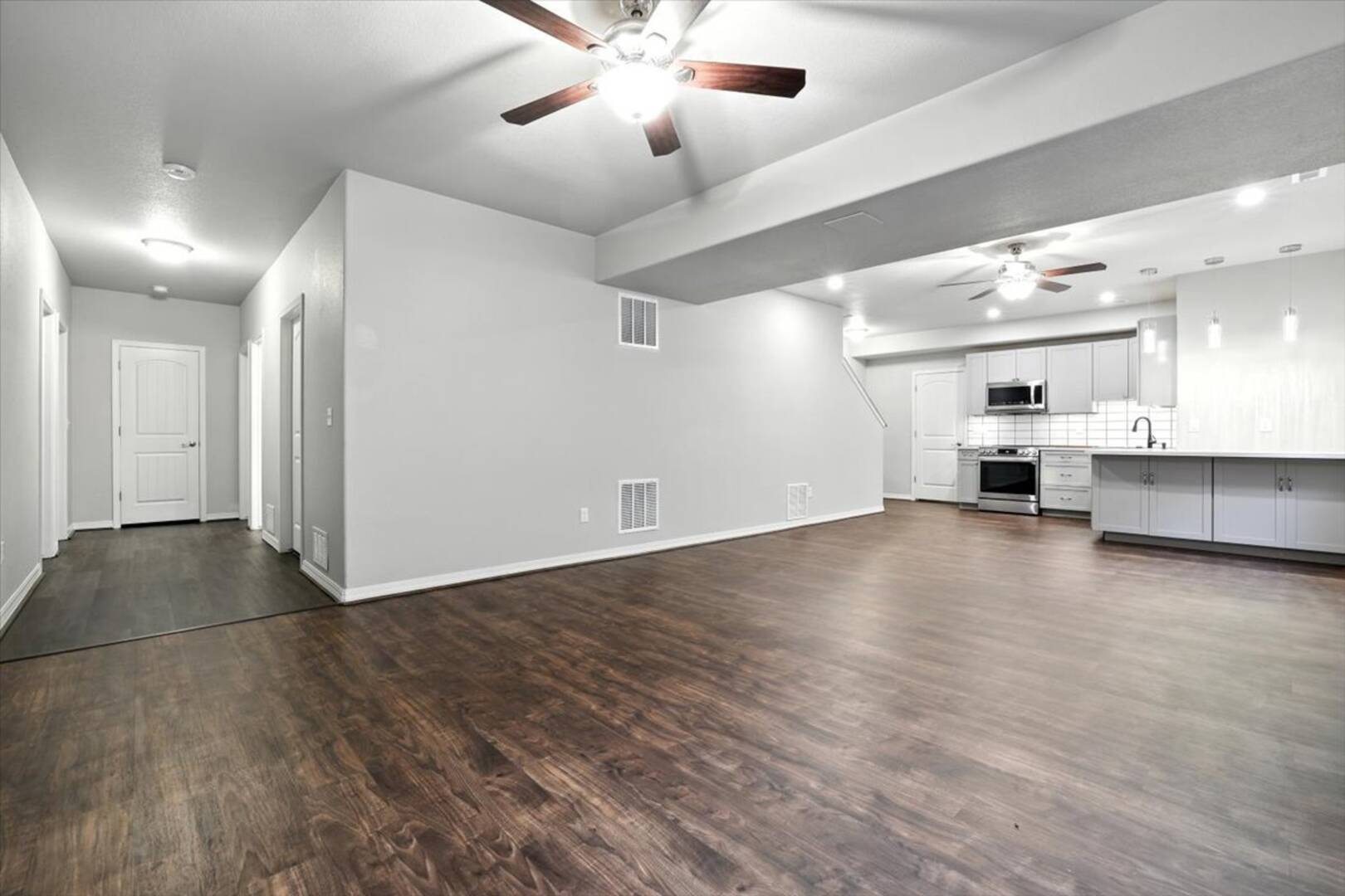 7637 Cat Tail Creek Drive Colorado Springs, CO 80923