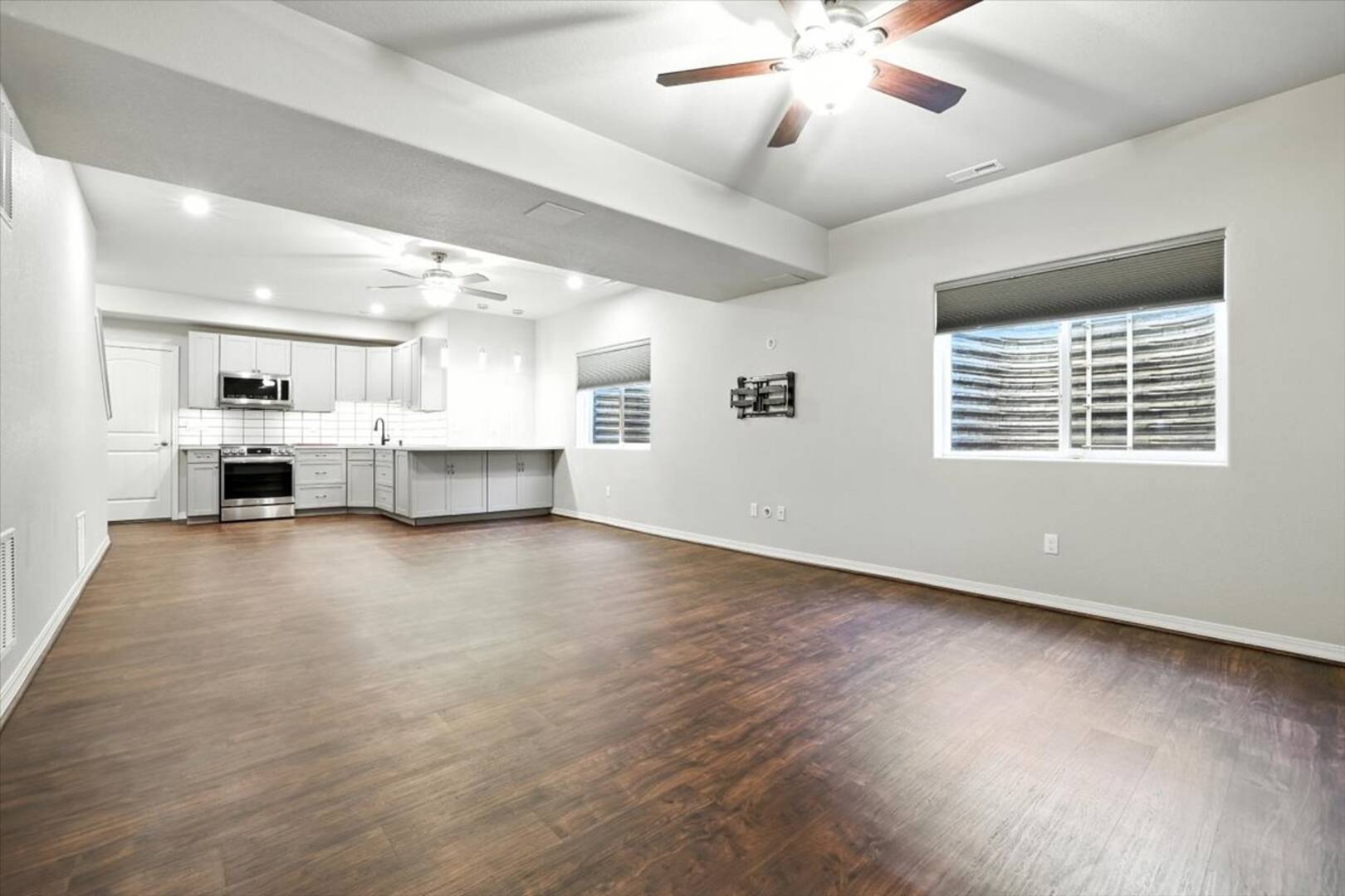 7637 Cat Tail Creek Drive Colorado Springs, CO 80923