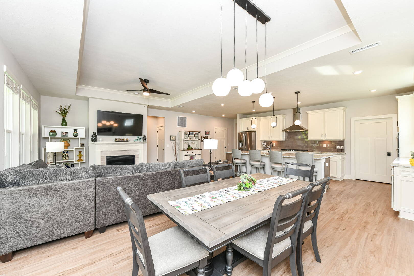 4602 Petunia Dr., Plainfield, IN 46168