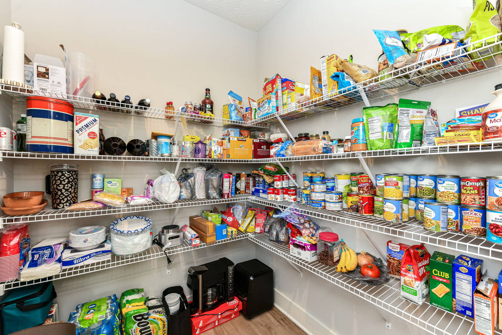 4602 Petunia Dr., Plainfield, IN 46168
