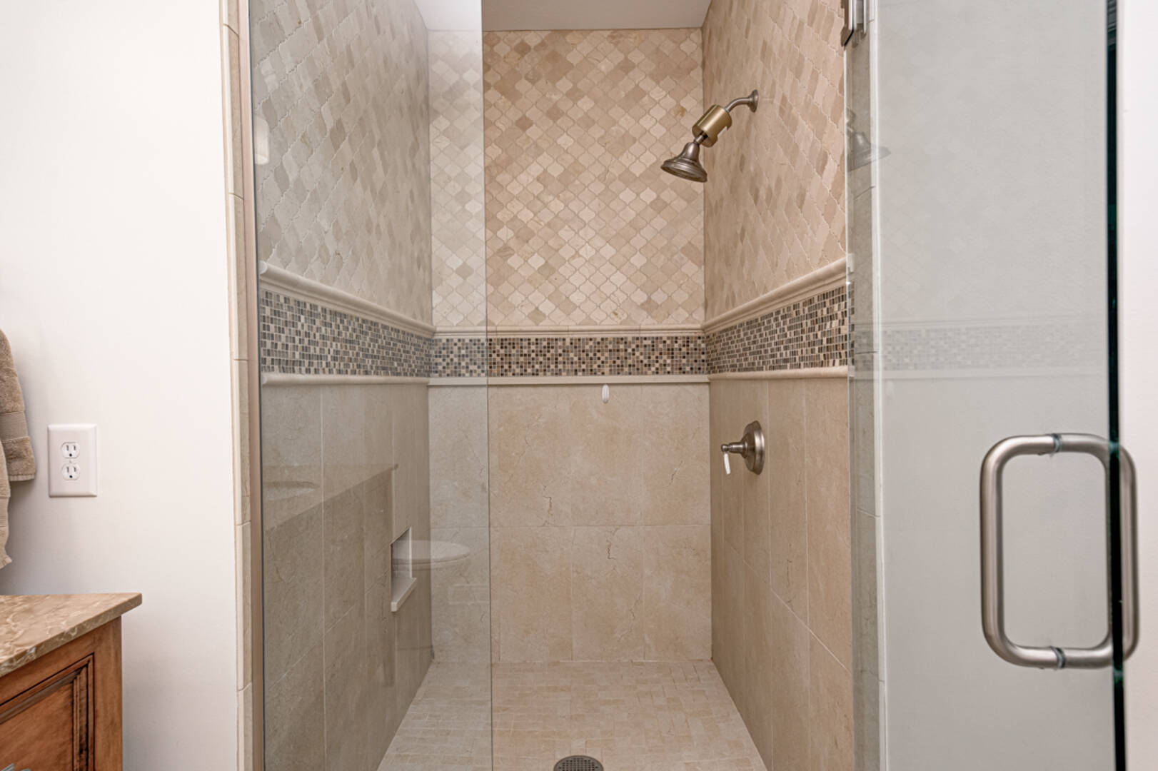 8905 Stonebriar Dr.,  Indianapolis, IN 46259