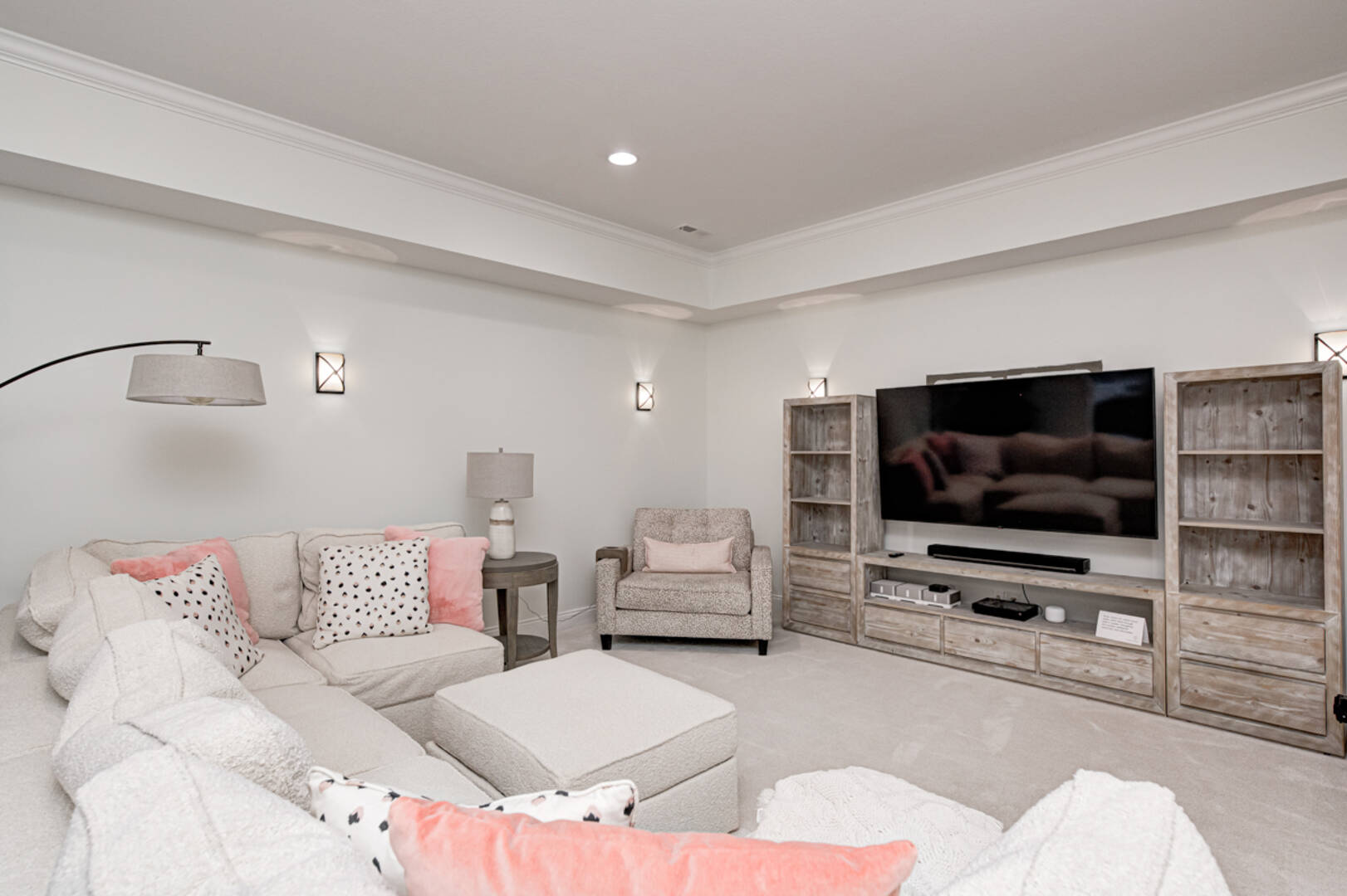8905 Stonebriar Dr.,  Indianapolis, IN 46259