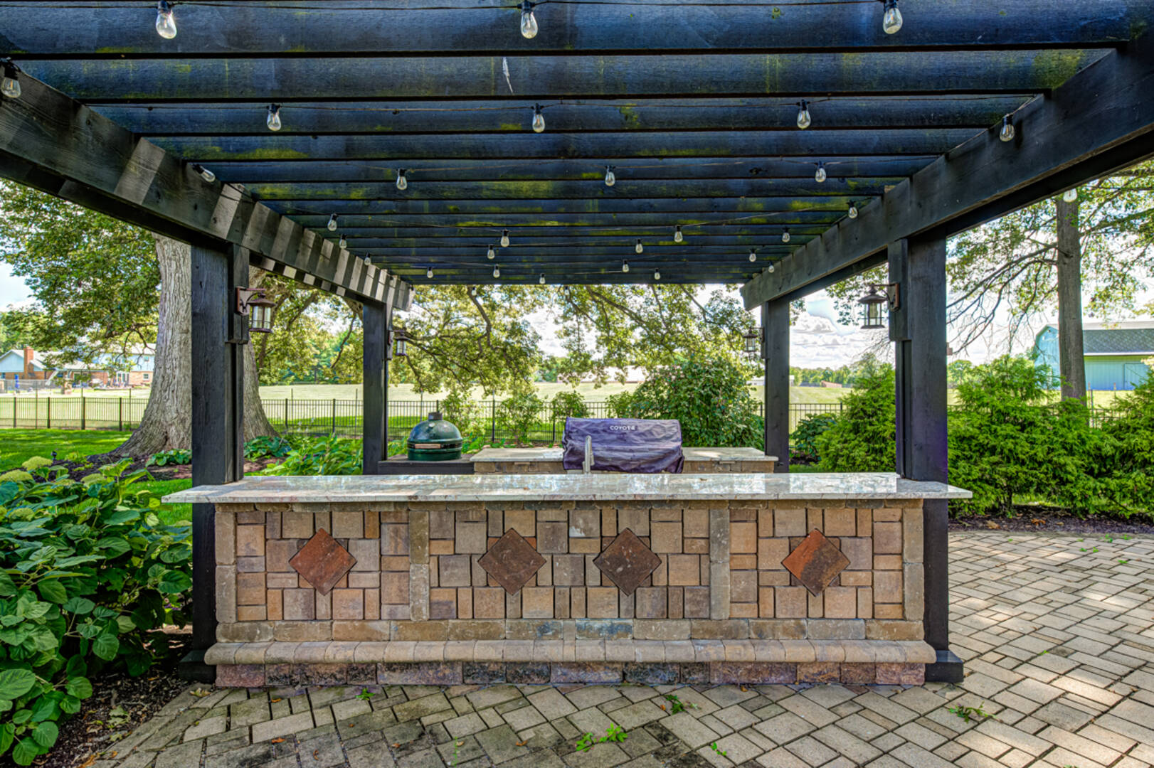 8905 Stonebriar Dr.,  Indianapolis, IN 46259
