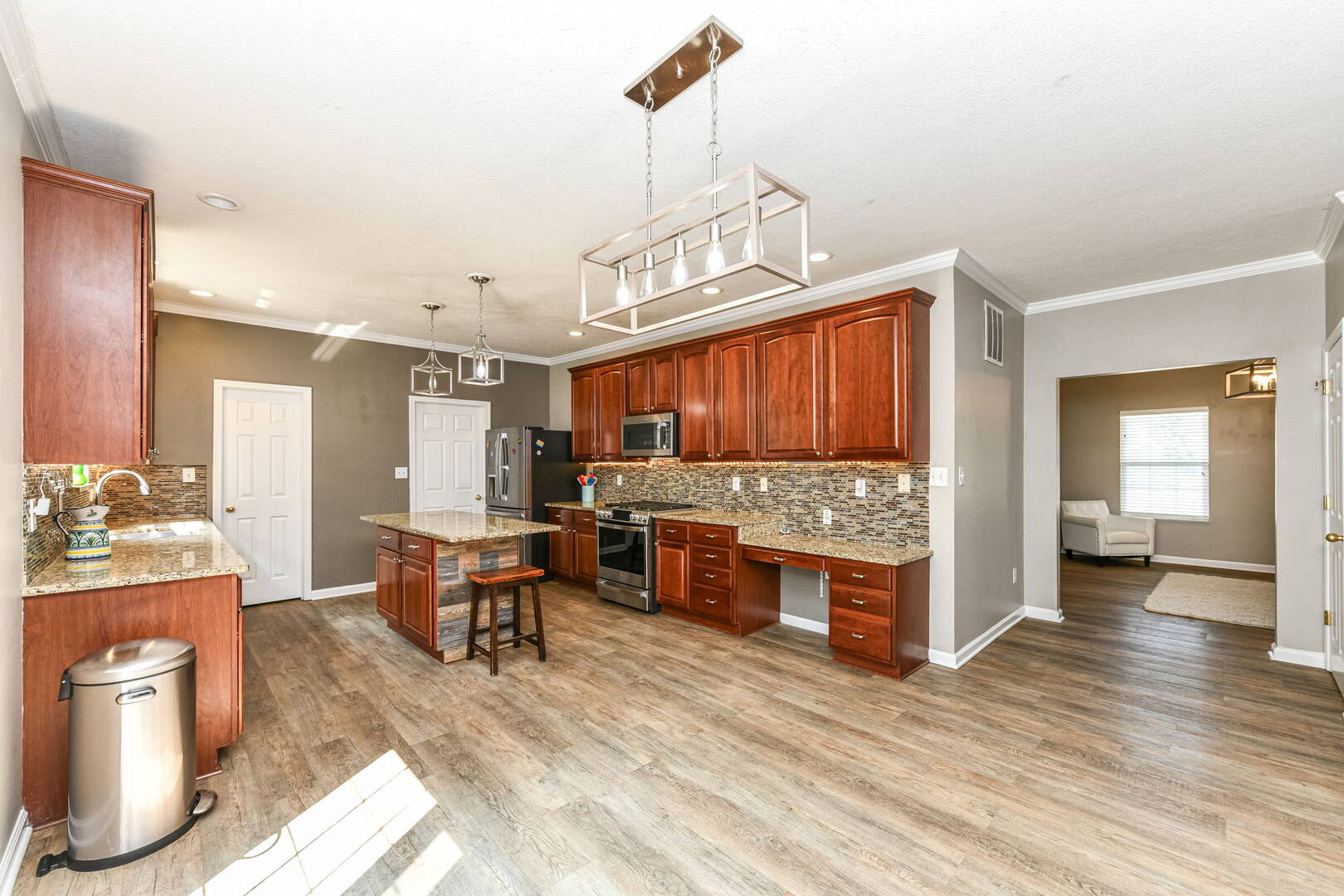 11791 Bills Ave Fishers, IN 46037