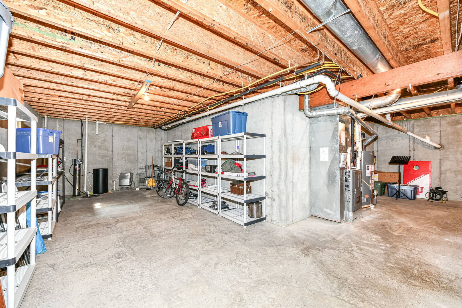 11791 Bills Ave Fishers, IN 46037