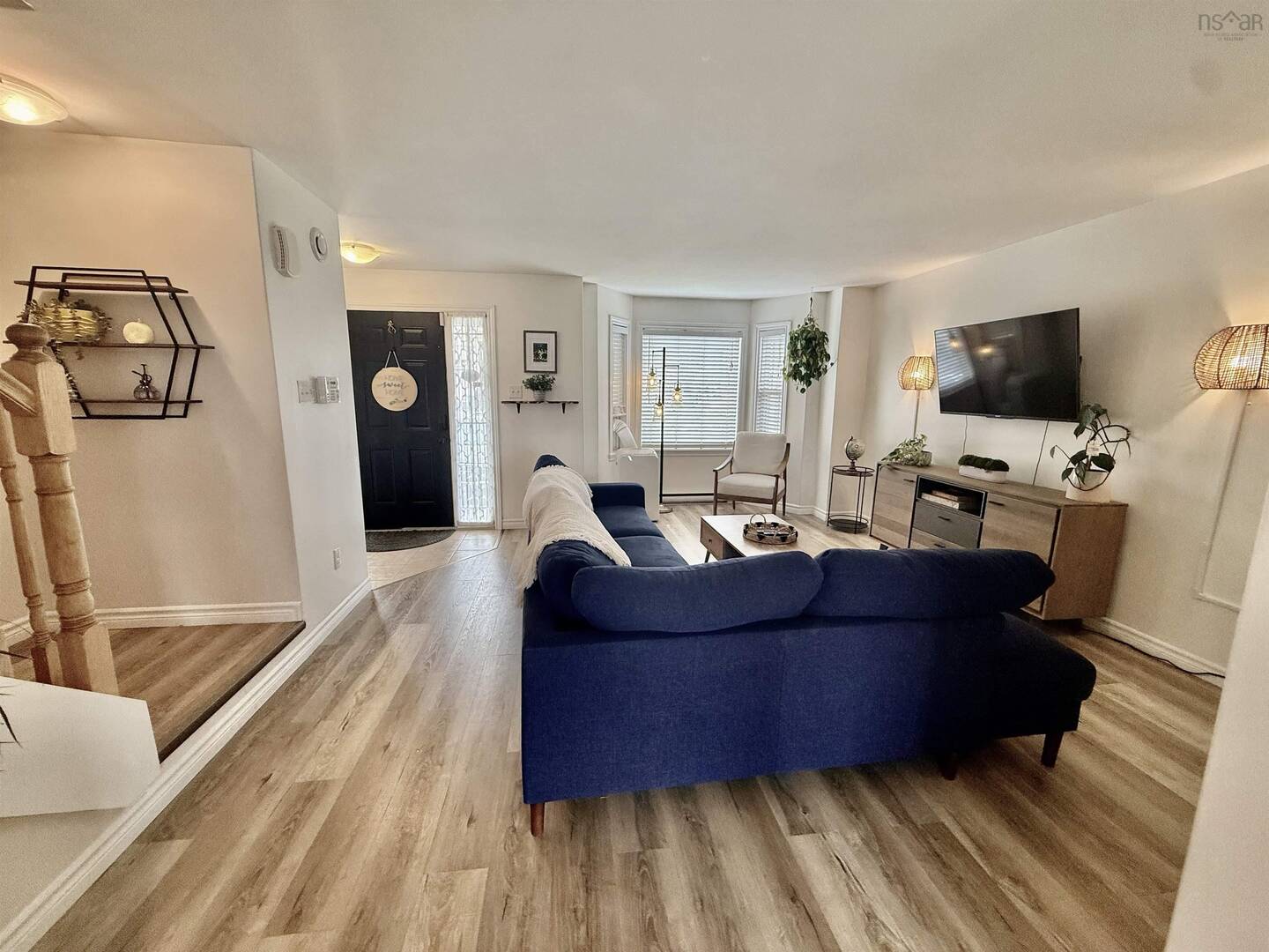 201 Nadia Dr Dartmouth, NS B3A0B1