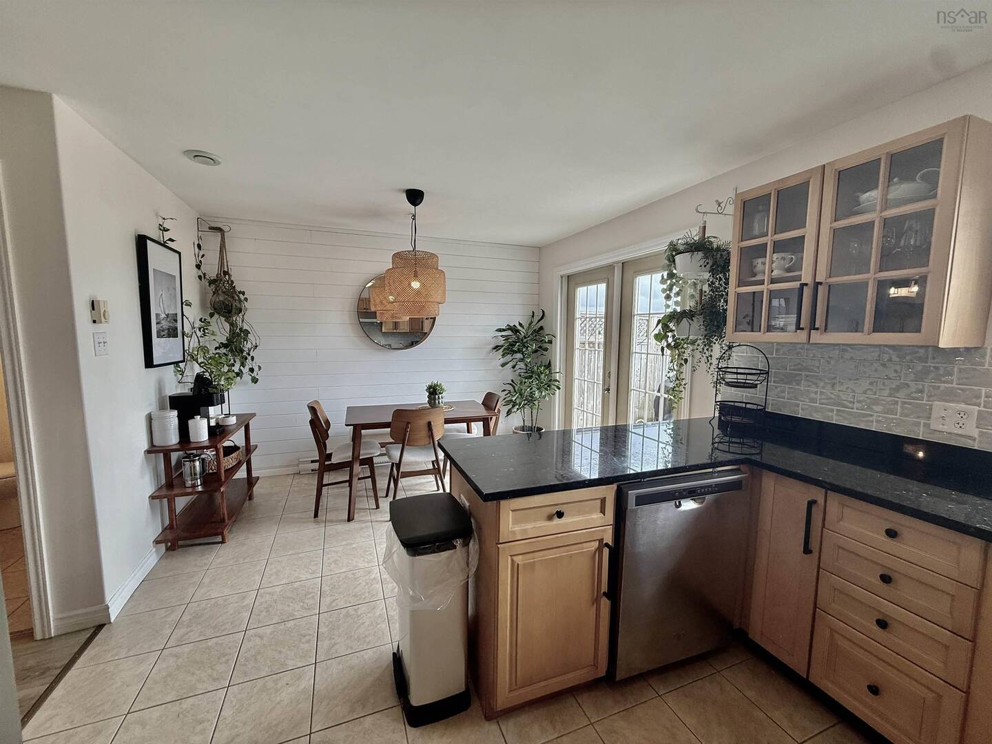 201 Nadia Dr Dartmouth, NS B3A0B1