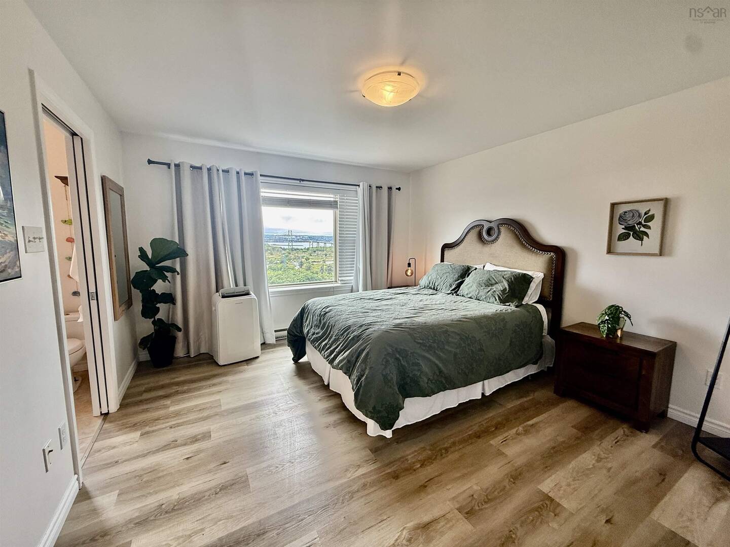 201 Nadia Dr Dartmouth, NS B3A0B1