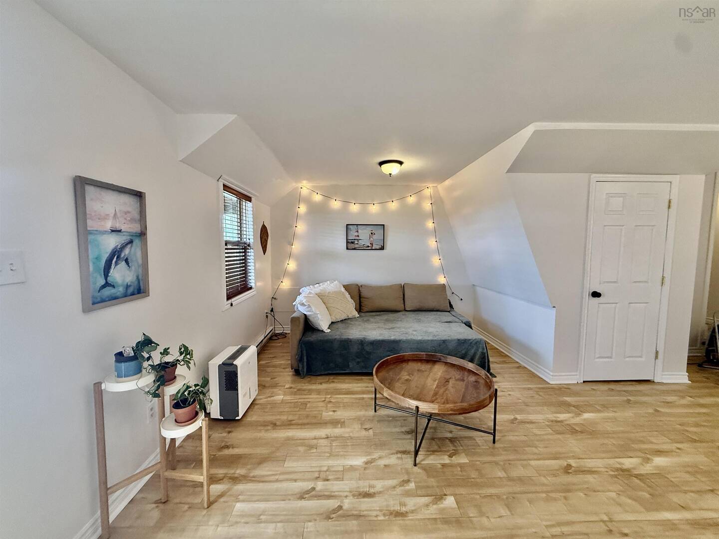 201 Nadia Dr Dartmouth, NS B3A0B1