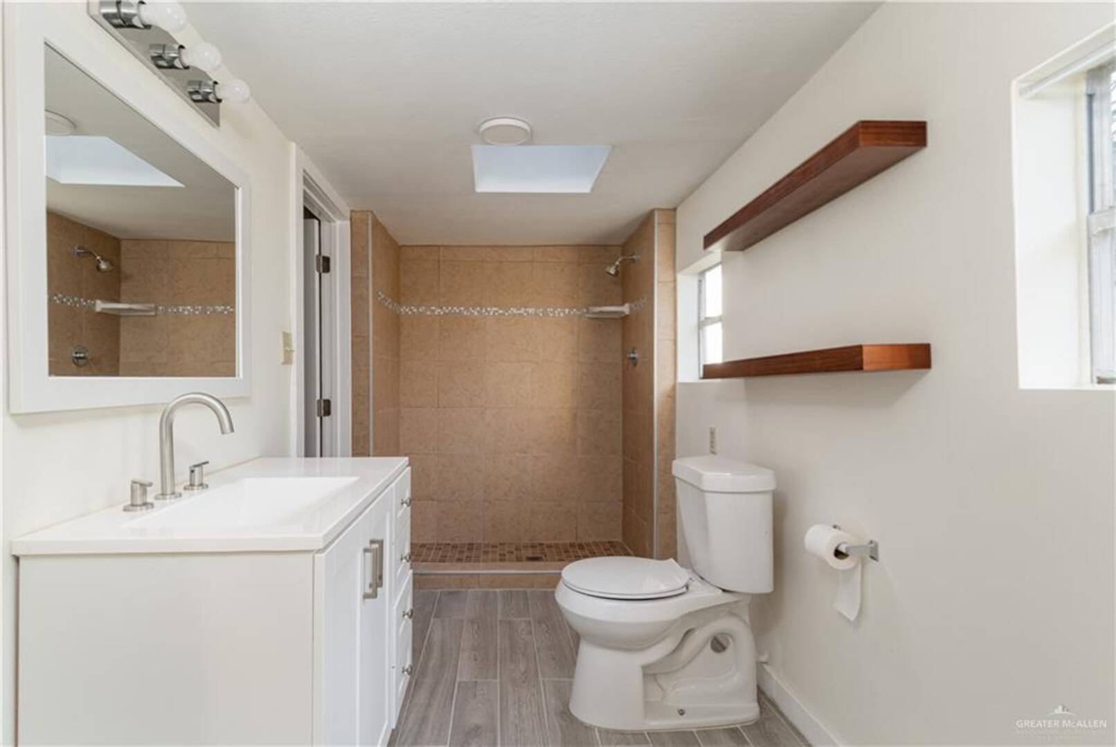 417 E Verbena Ave La Feria, TX 78559