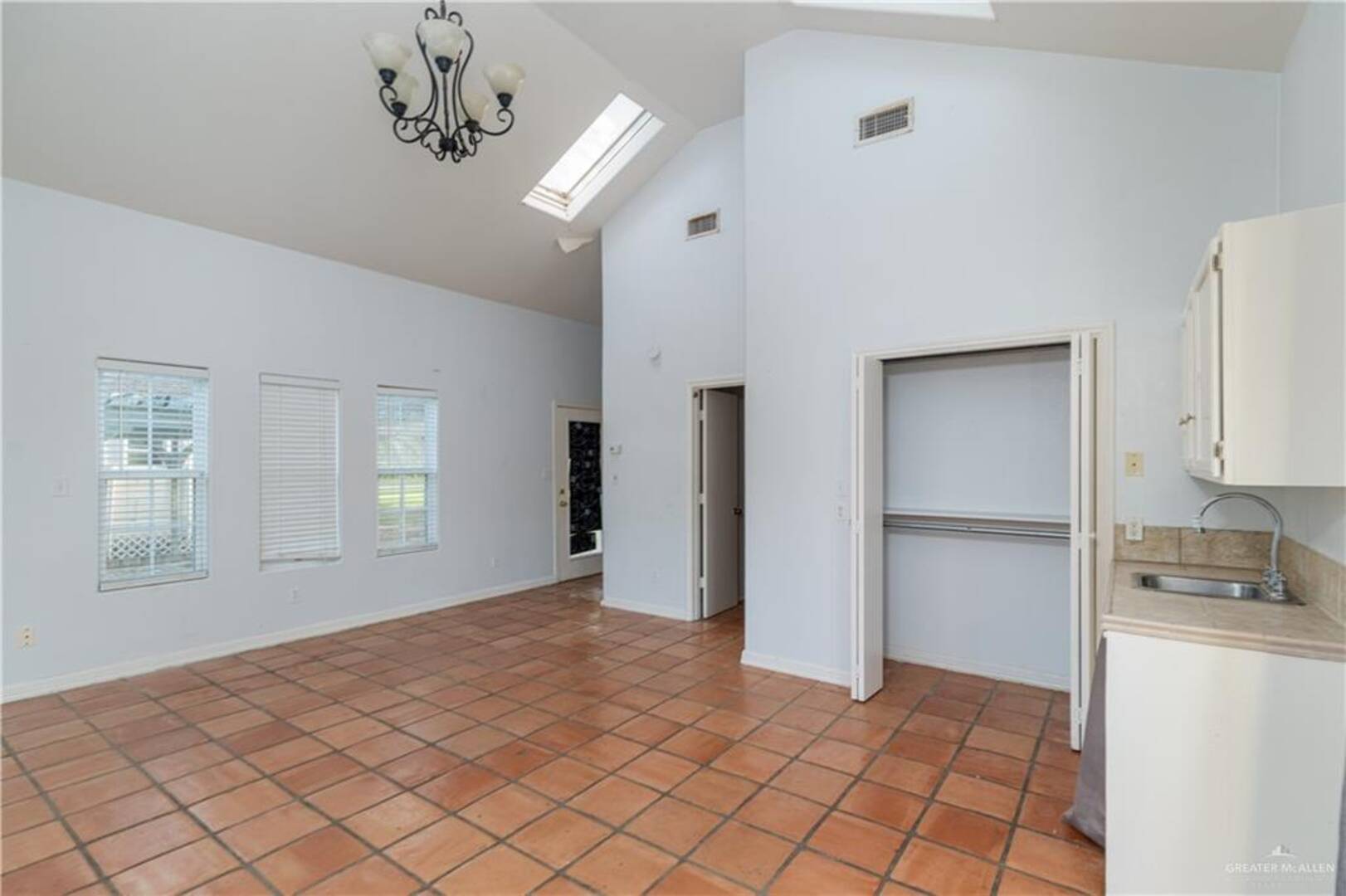 417 E Verbena Ave La Feria, TX 78559