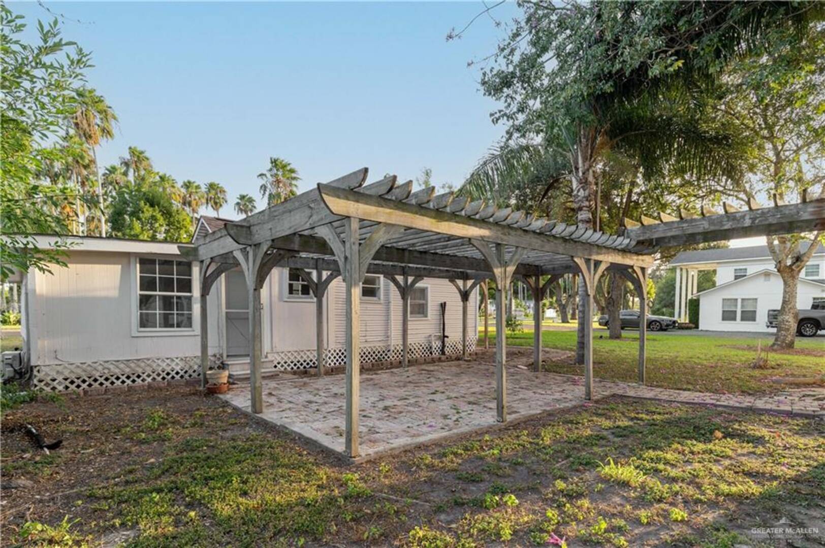 417 E Verbena Ave La Feria, TX 78559