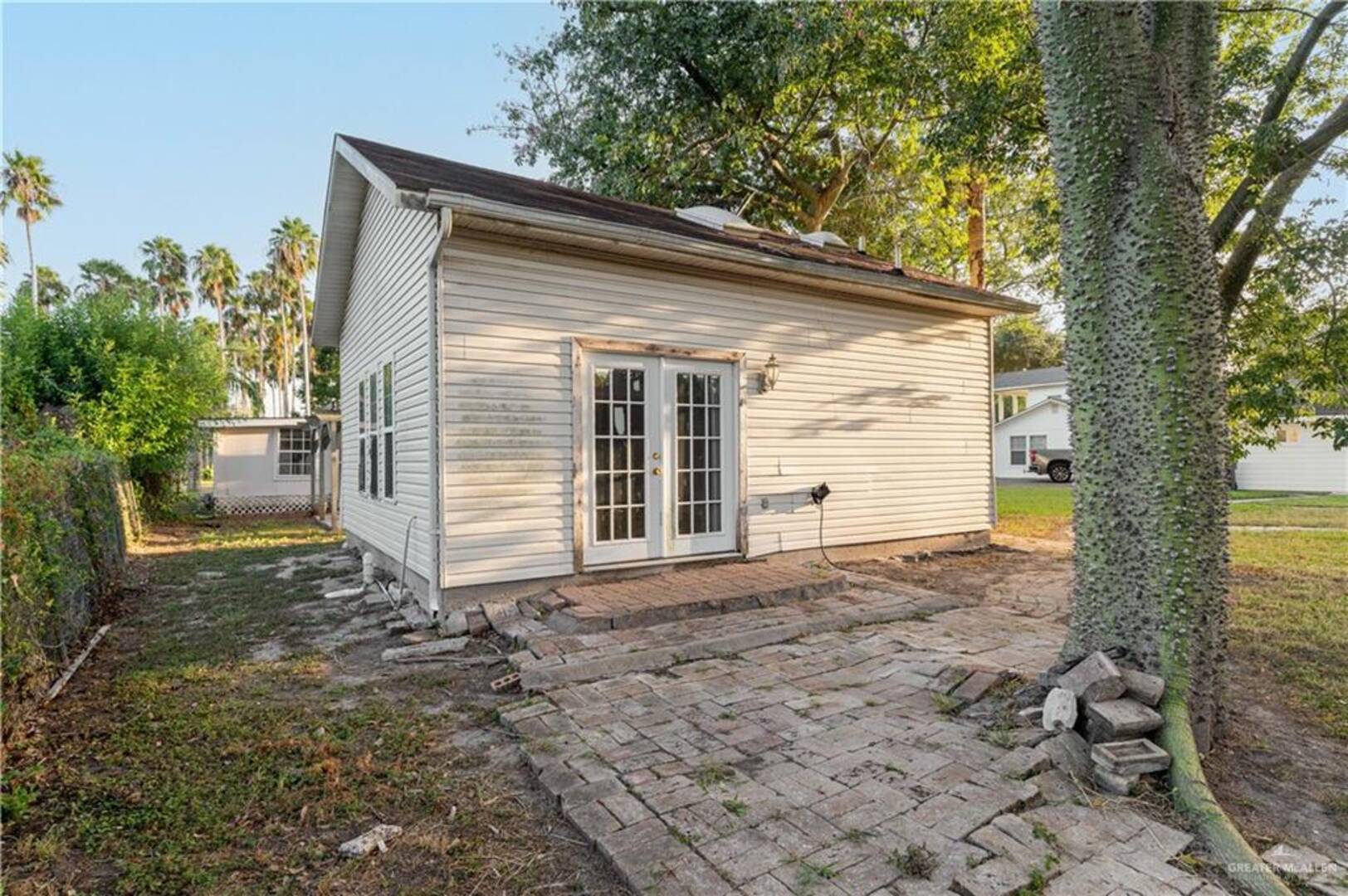 417 E Verbena Ave La Feria, TX 78559