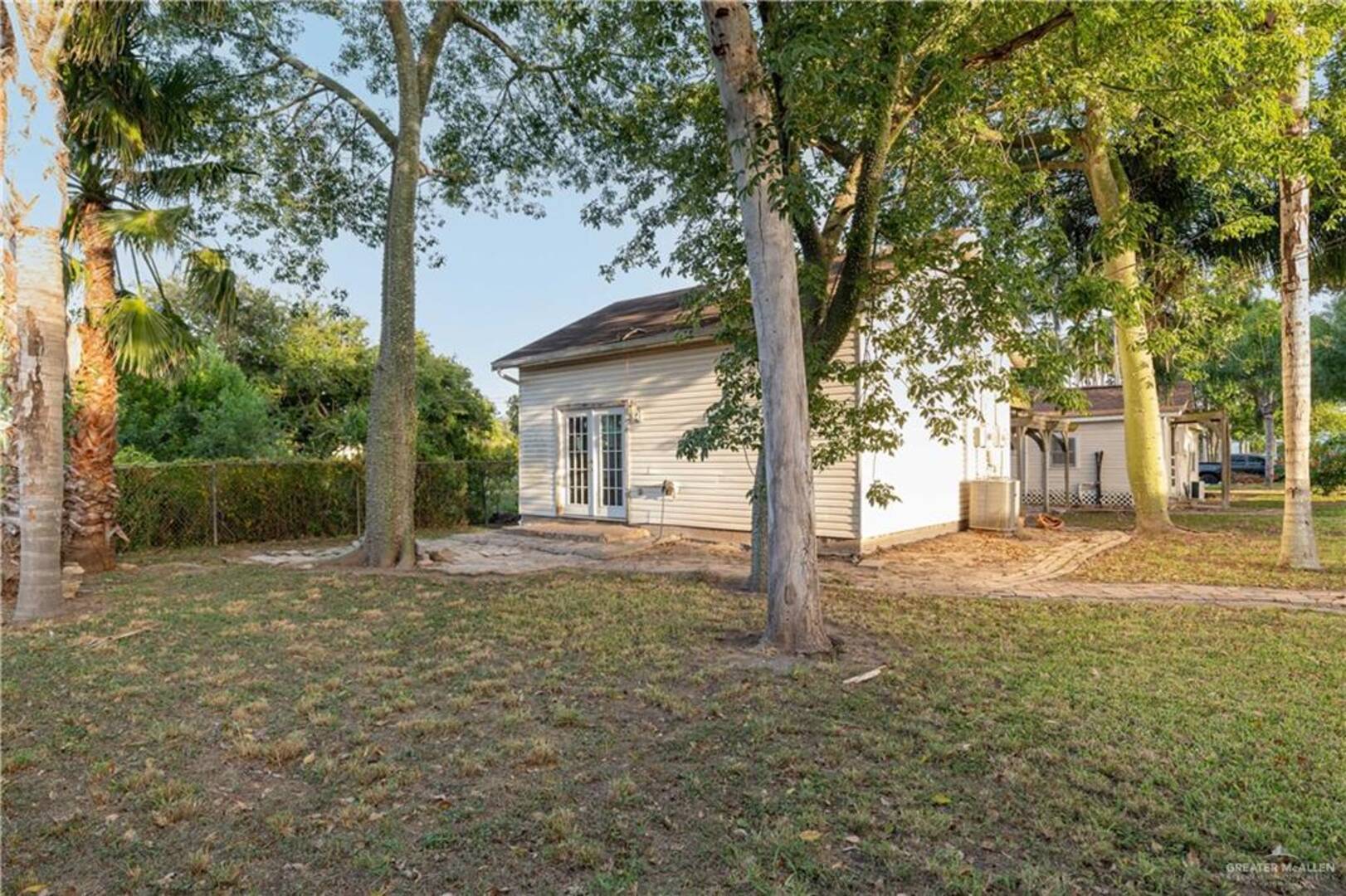 417 E Verbena Ave La Feria, TX 78559