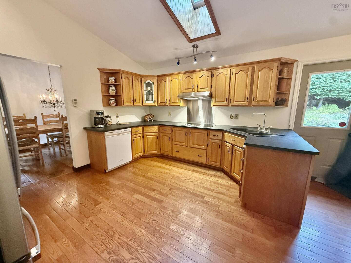 797 Cobequid Rd Lower Sackville, NS B4C4A2