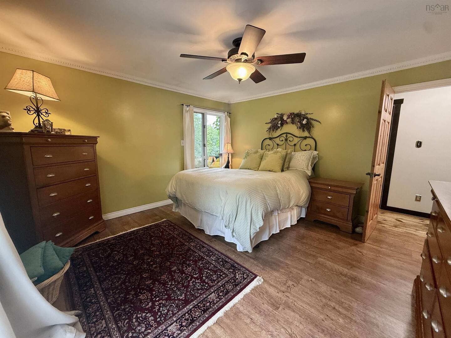 797 Cobequid Rd Lower Sackville, NS B4C4A2