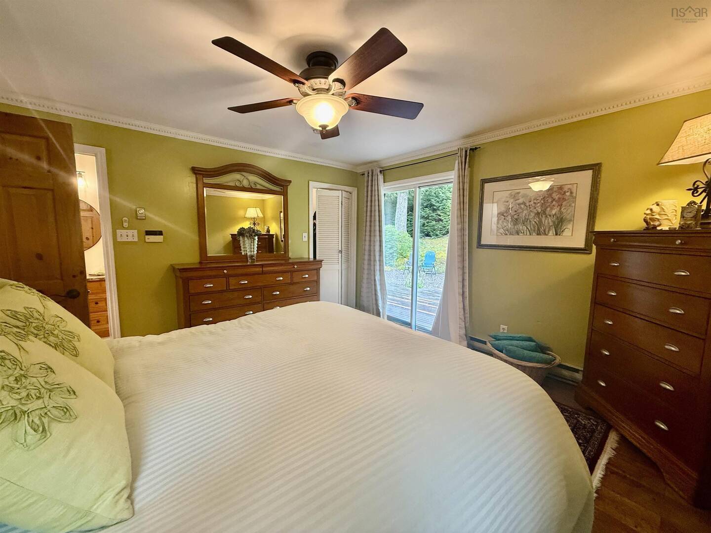 797 Cobequid Rd Lower Sackville, NS B4C4A2