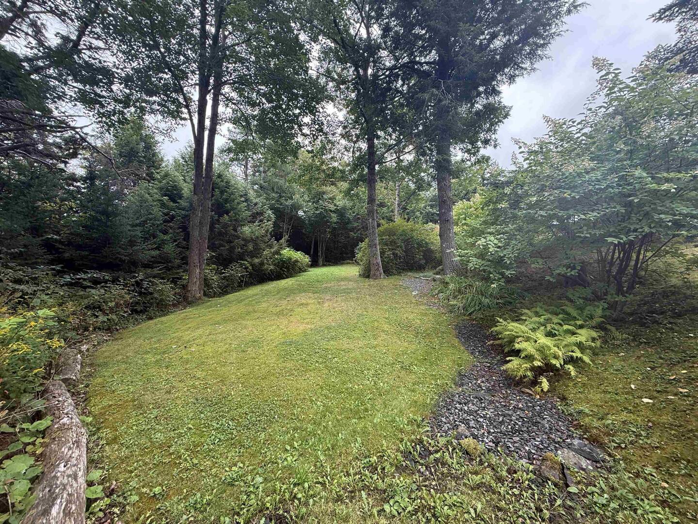 797 Cobequid Rd Lower Sackville, NS B4C4A2