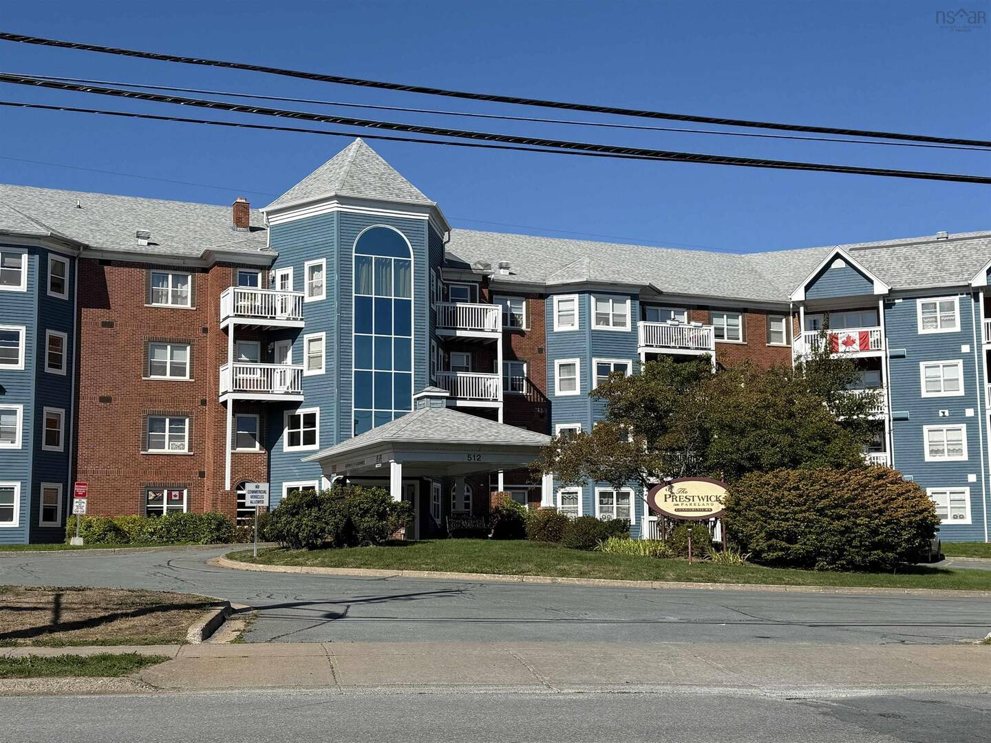 411 512 Parkland Dr Halifax, NS B3S1N1