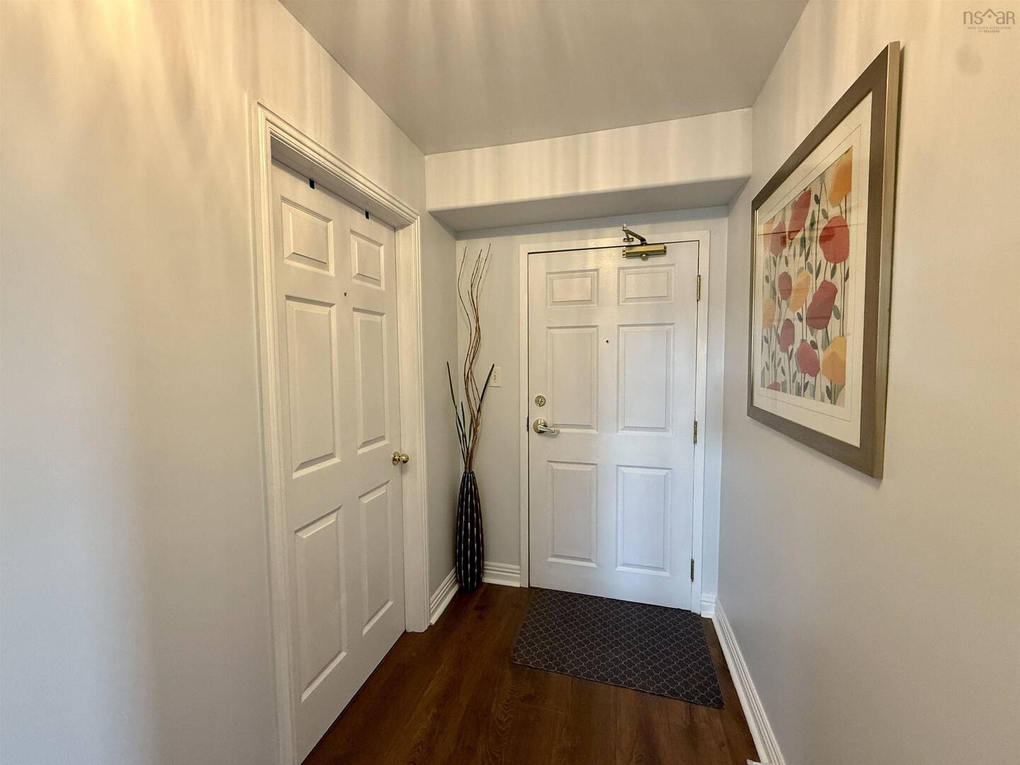 411 512 Parkland Dr Halifax, NS B3S1N1