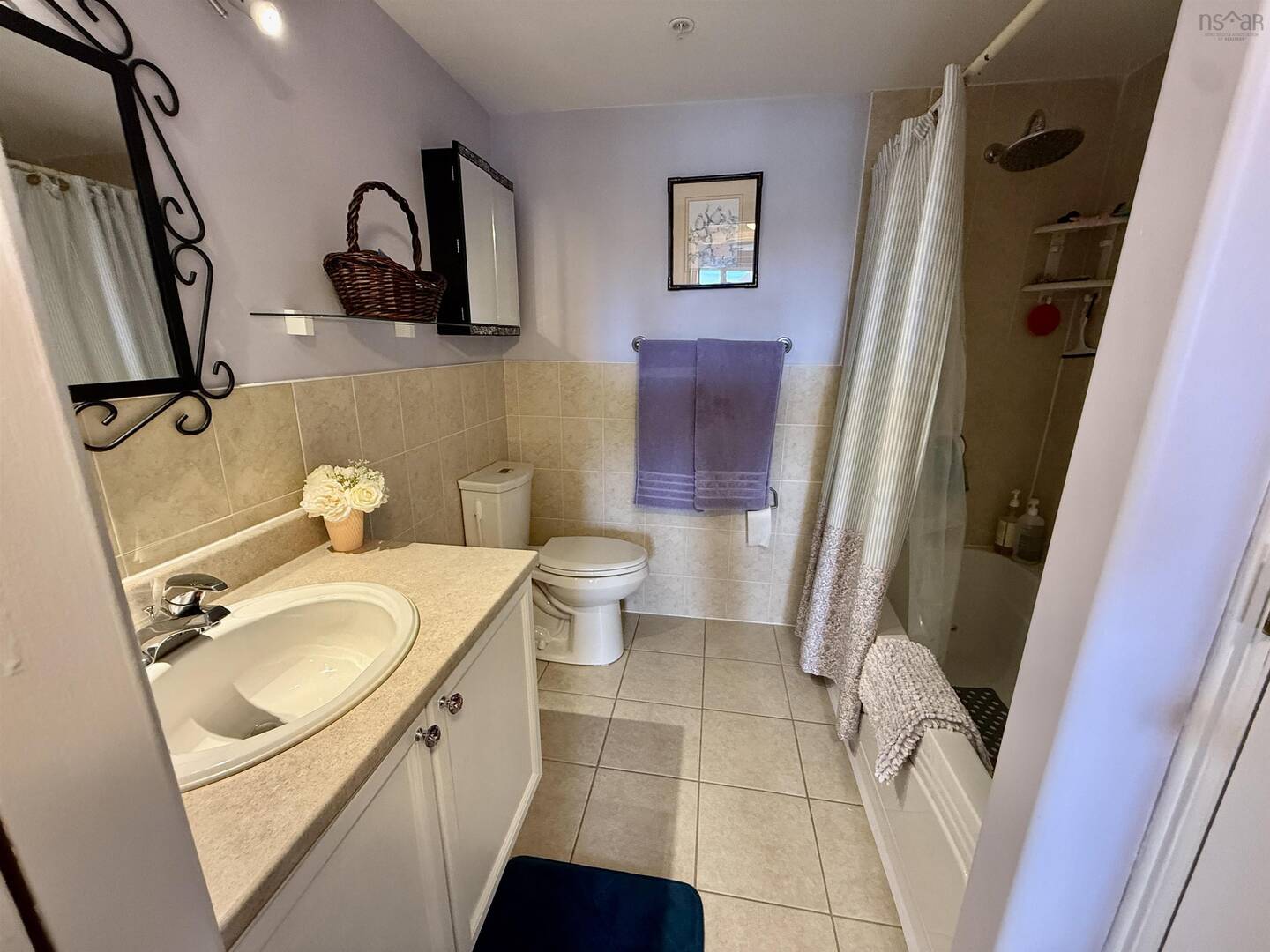 411 512 Parkland Dr Halifax, NS B3S1N1