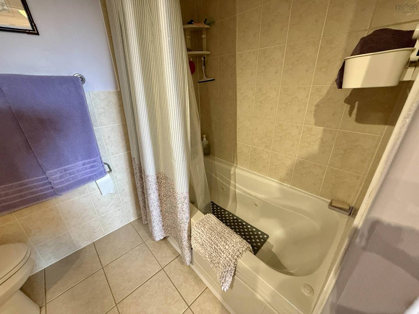 411 512 Parkland Dr Halifax, NS B3S1N1