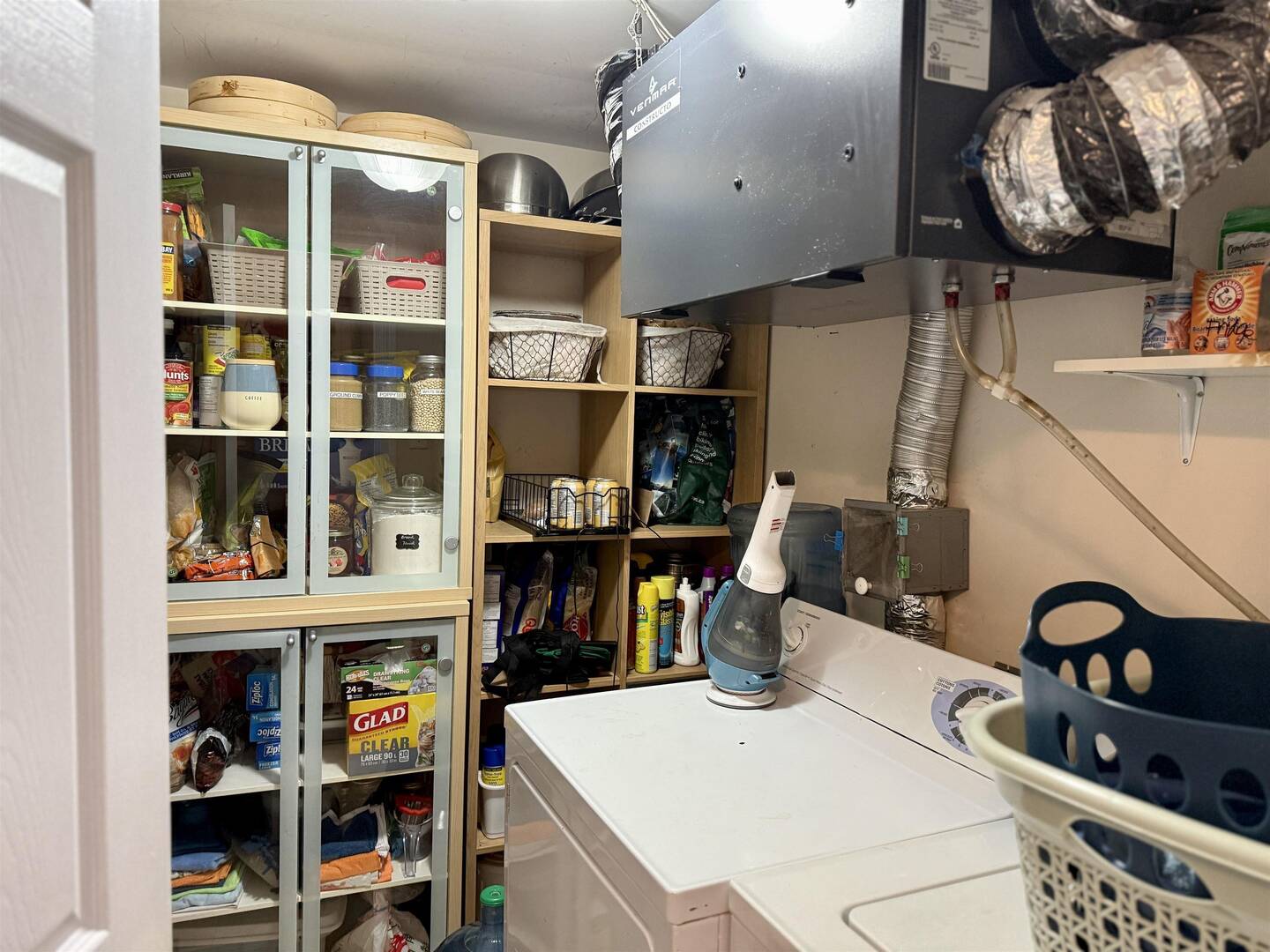 411 512 Parkland Dr Halifax, NS B3S1N1