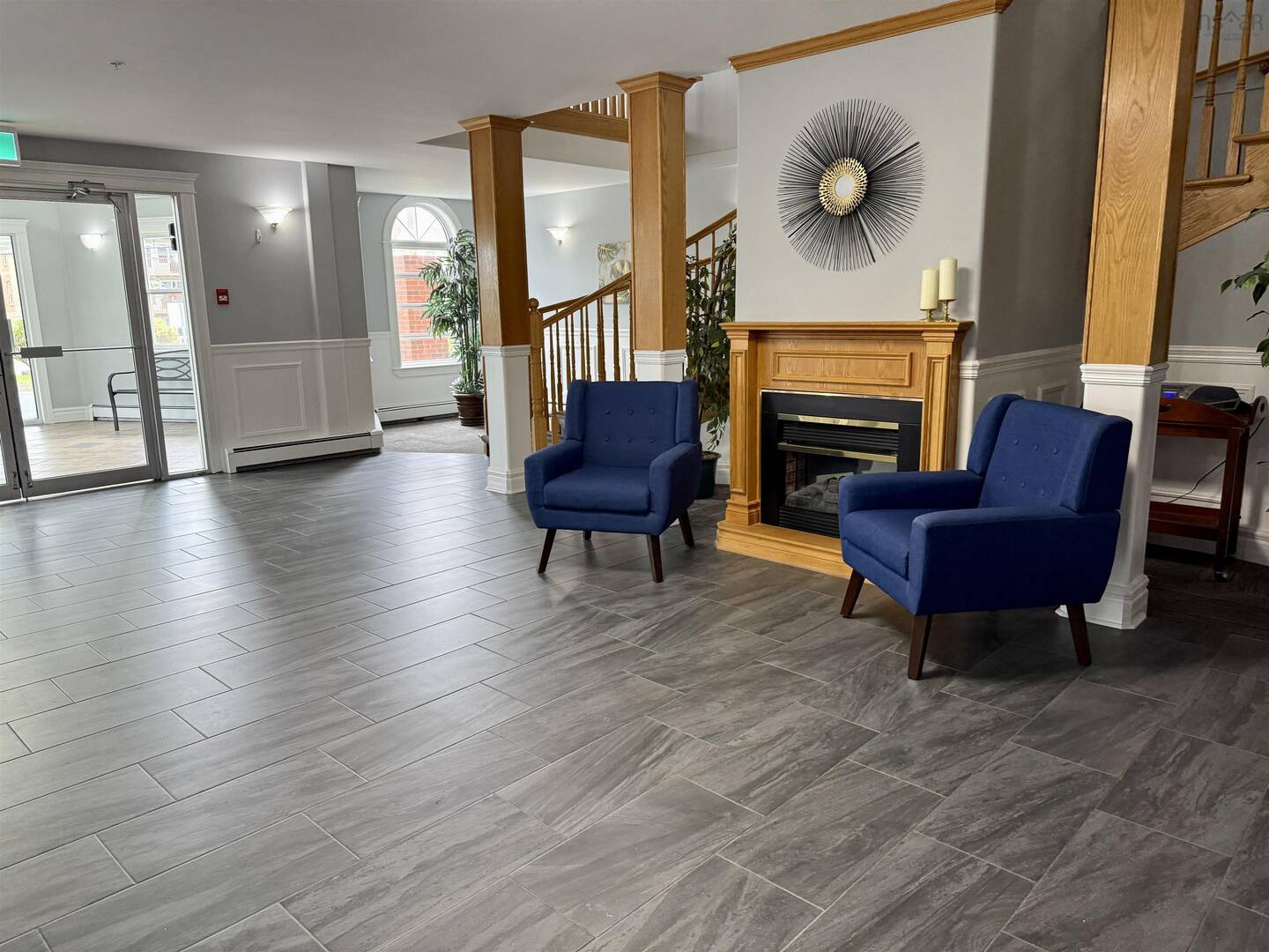 411 512 Parkland Dr Halifax, NS B3S1N1