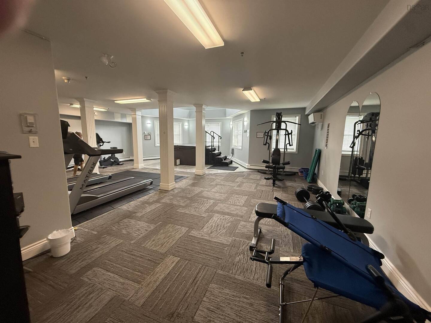 411 512 Parkland Dr Halifax, NS B3S1N1