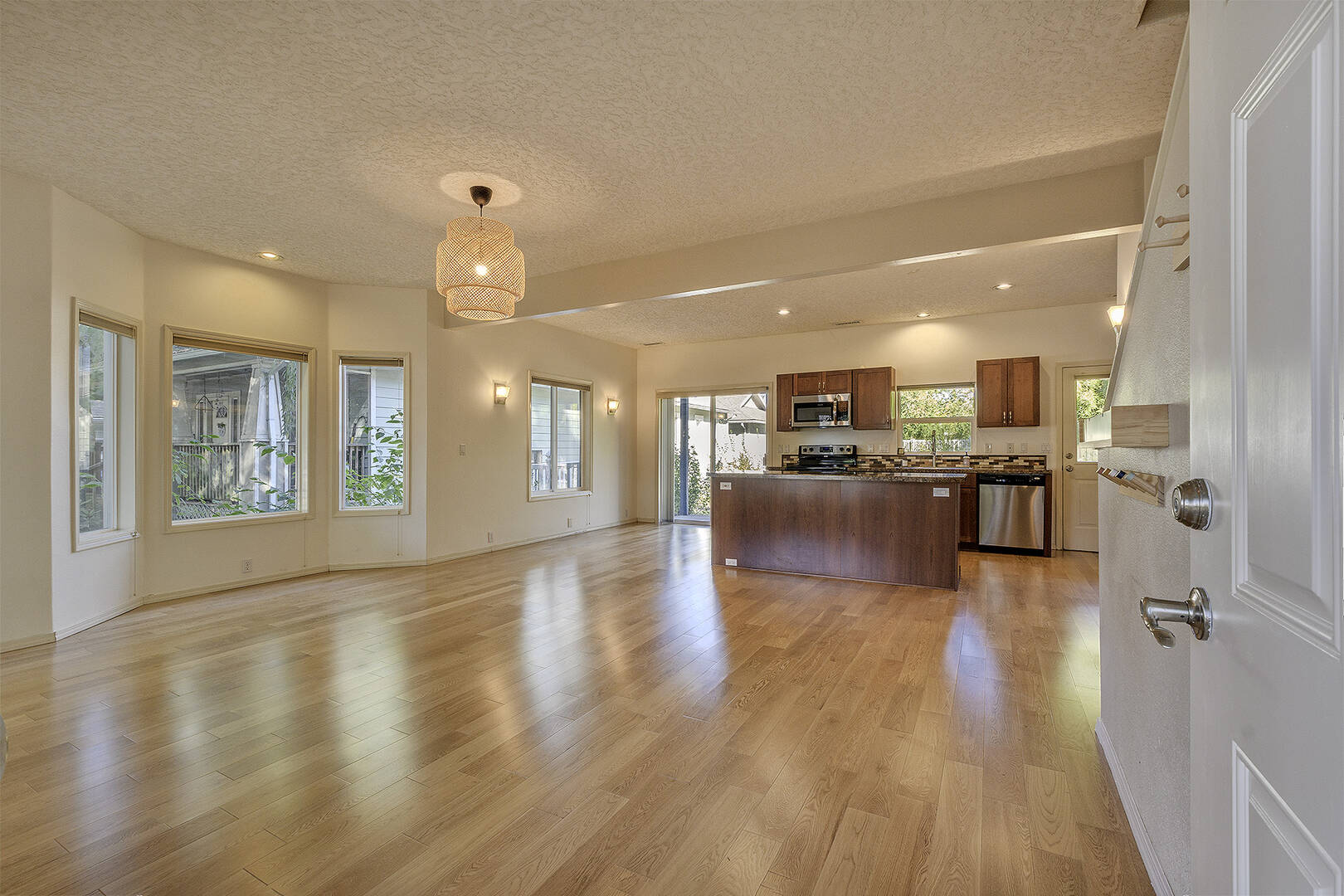 6675 NE Birch St Hillsboro, OR 97124