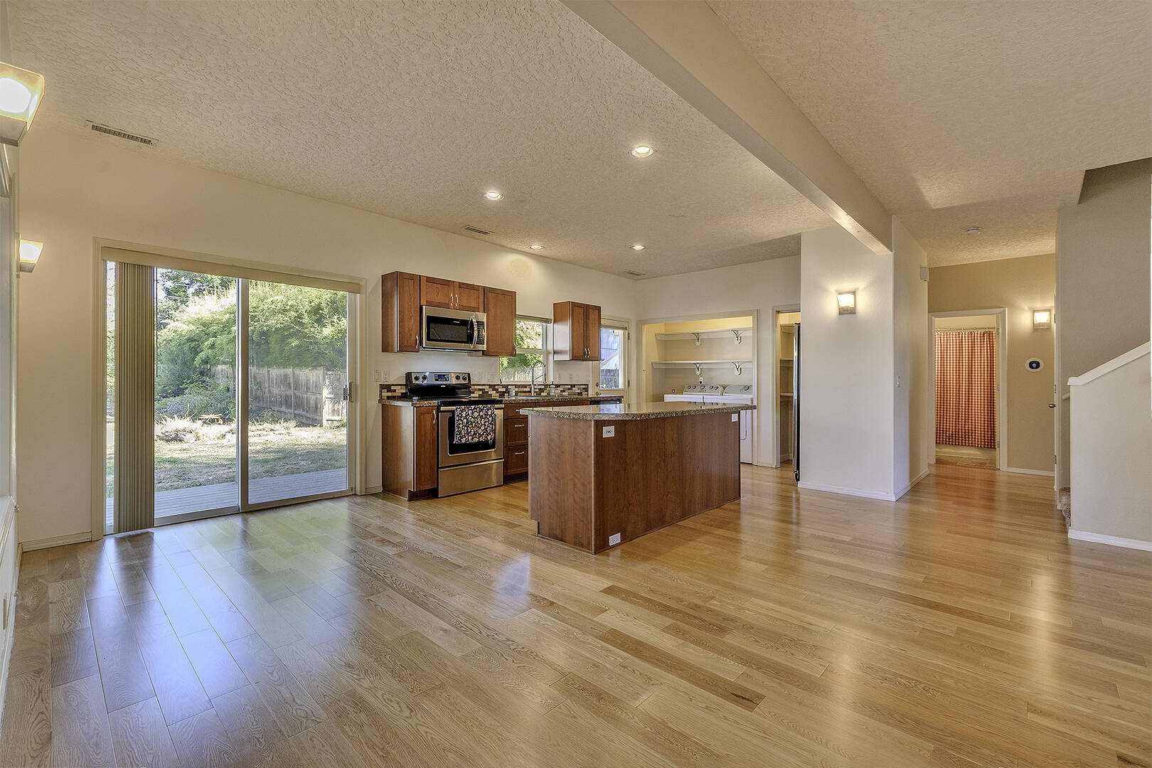 6675 NE Birch St Hillsboro, OR 97124