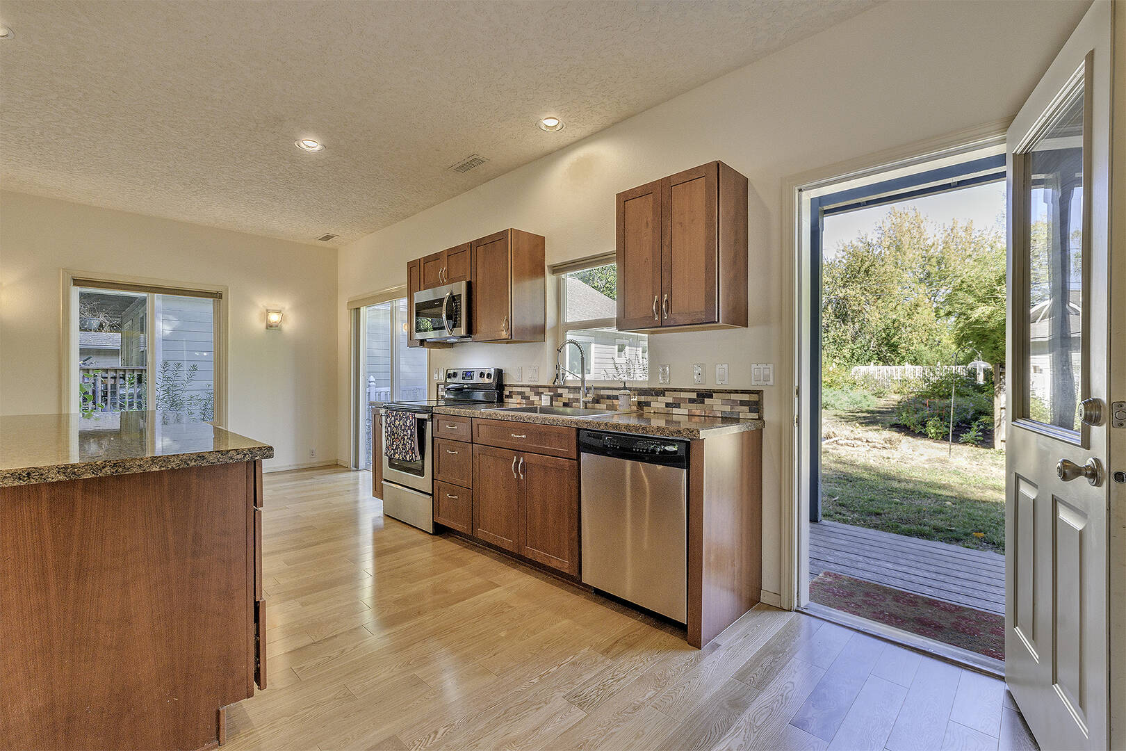 6675 NE Birch St Hillsboro, OR 97124