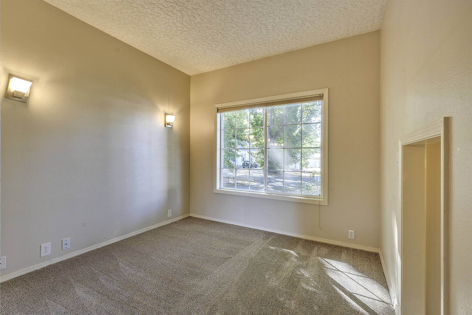6675 NE Birch St Hillsboro, OR 97124