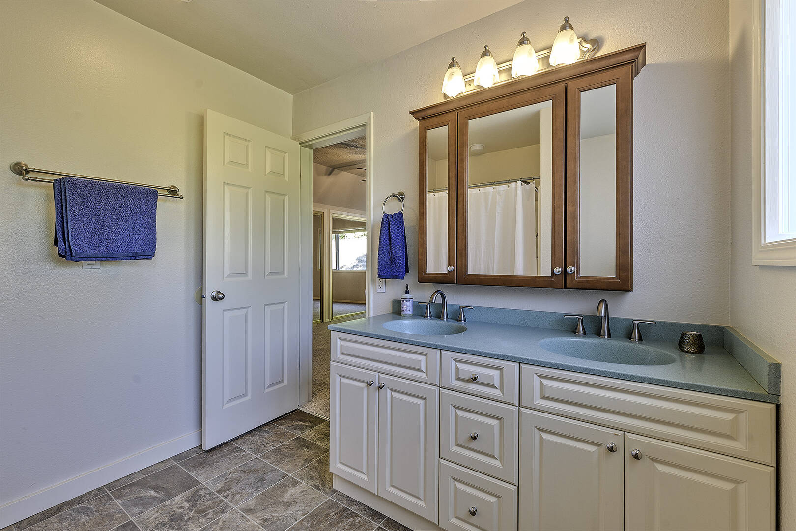 6675 NE Birch St Hillsboro, OR 97124