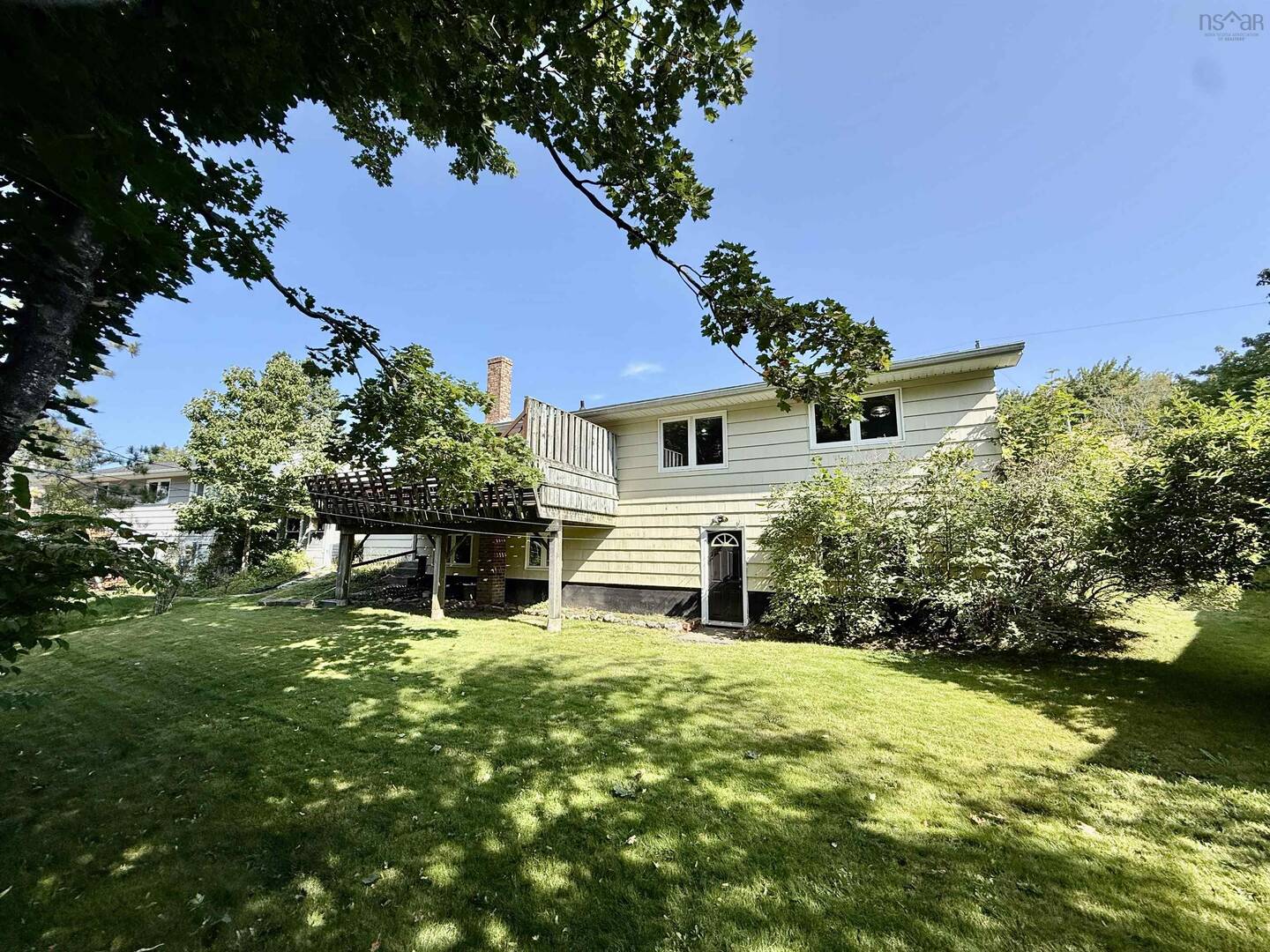 2 Laurentian Dr Halifax, NS B3M3G3