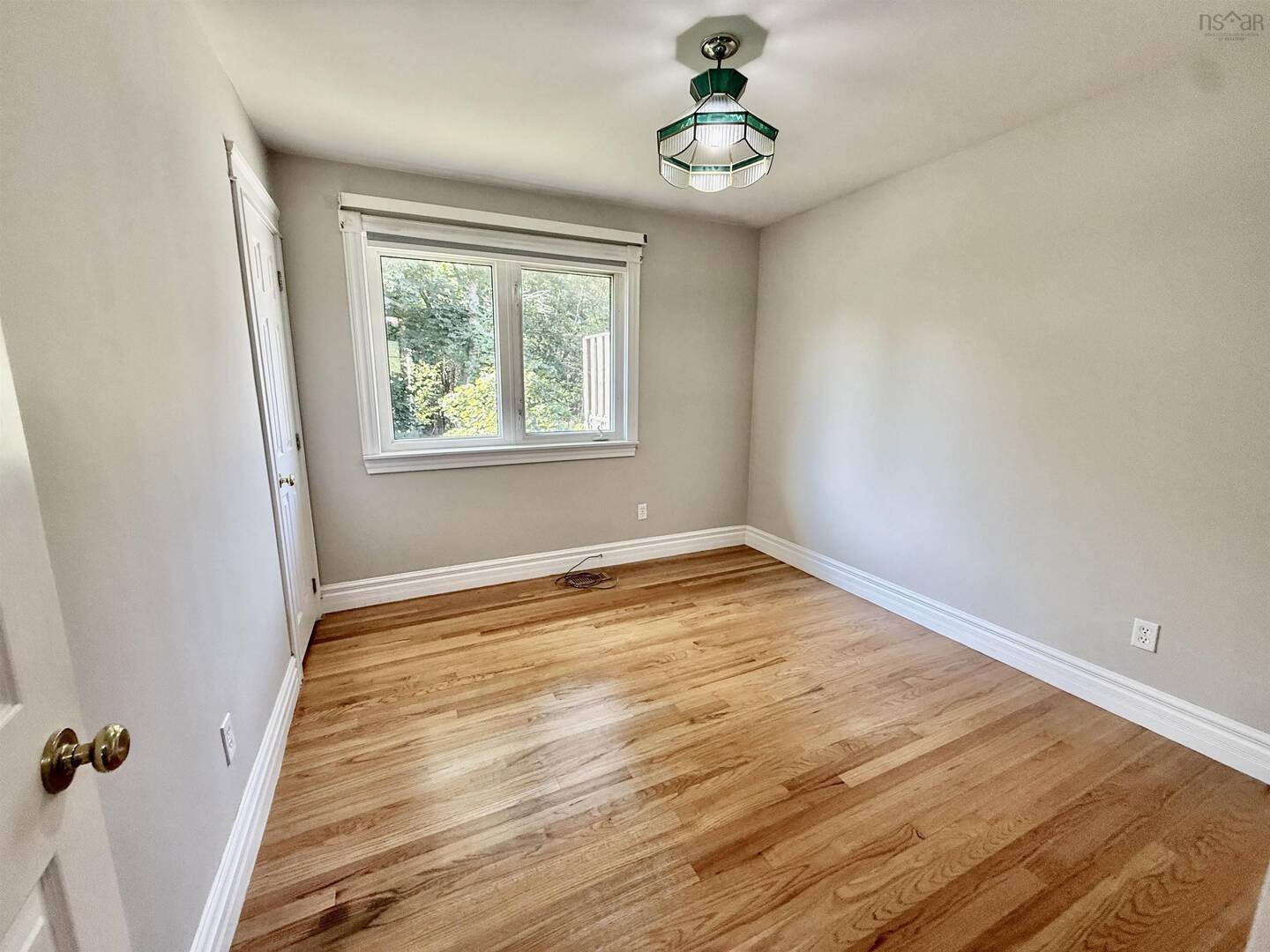 2 Laurentian Dr Halifax, NS B3M3G3