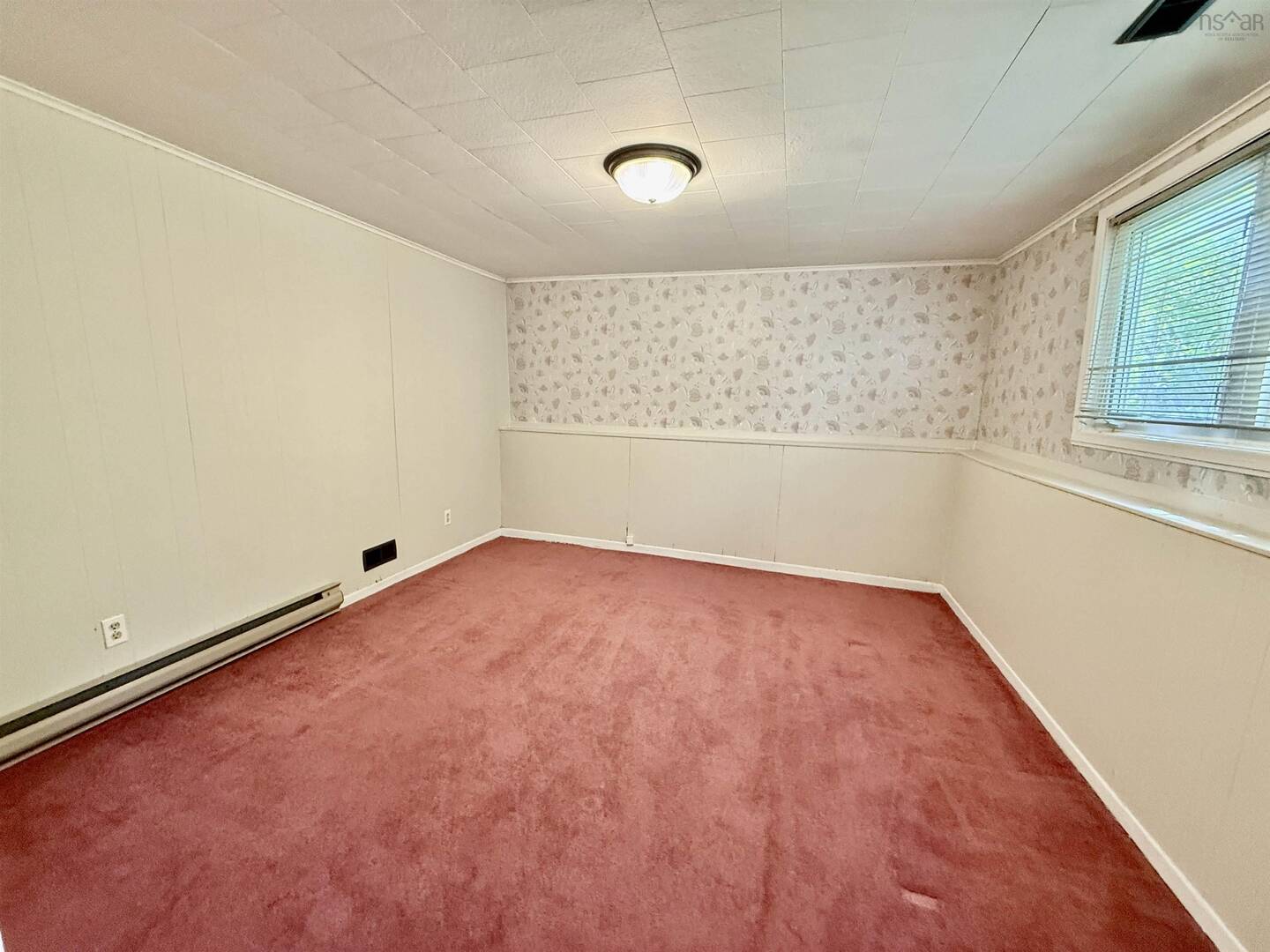 2 Laurentian Dr Halifax, NS B3M3G3