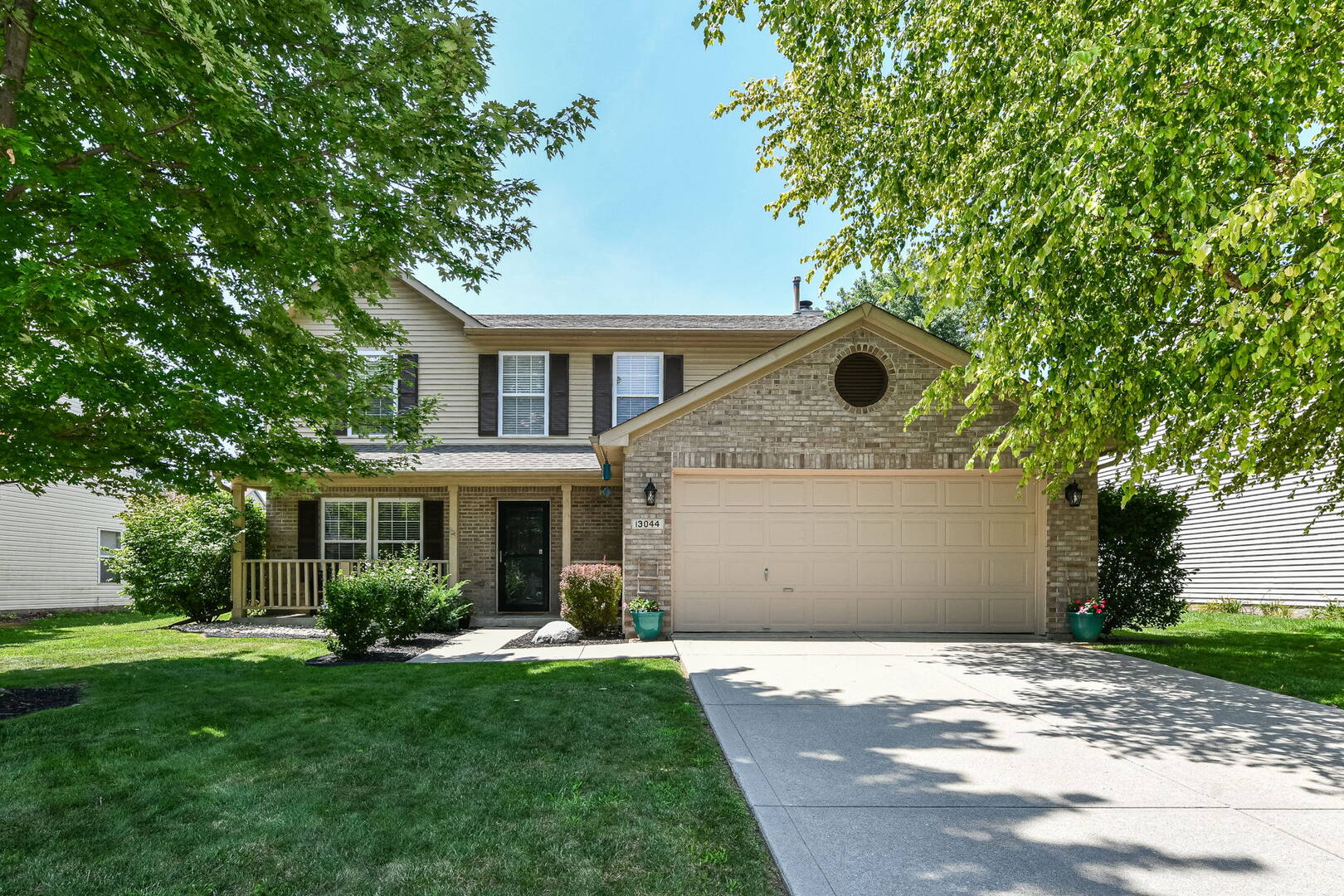 13044 Sweet Briar Pkwy  Fishers, IN 46038