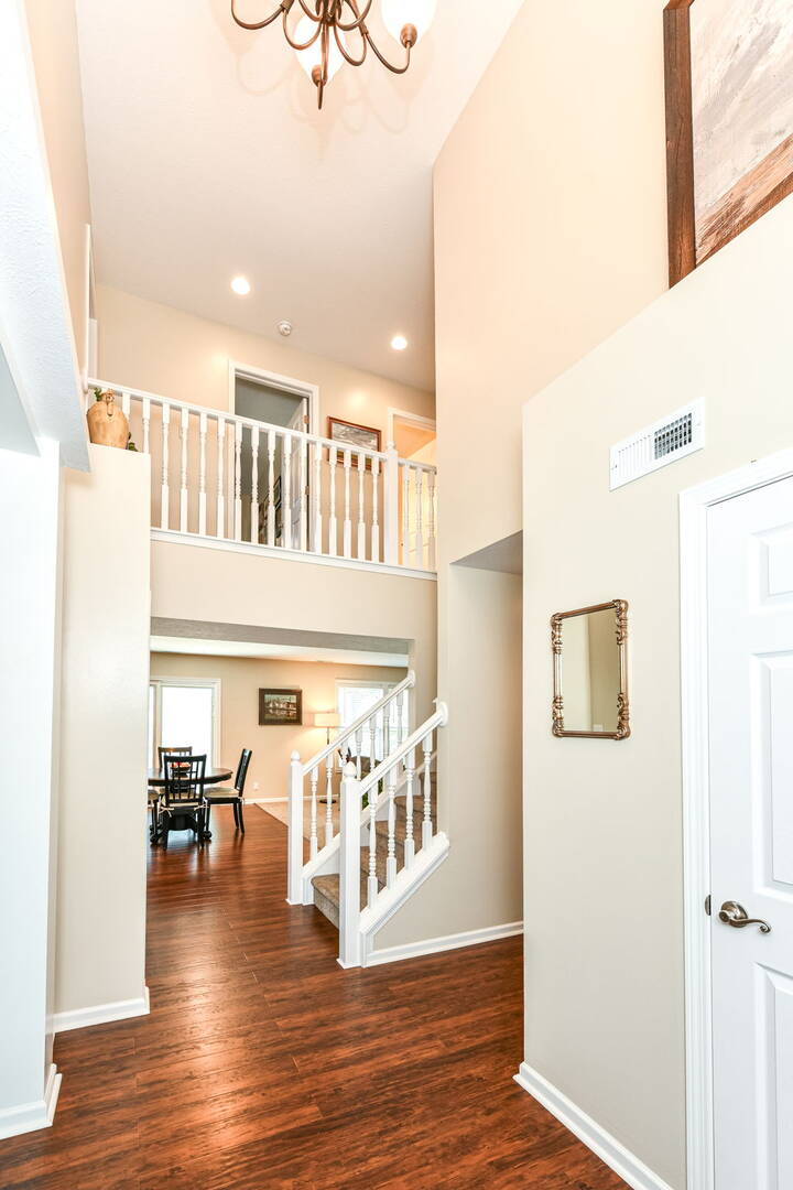 13044 Sweet Briar Pkwy  Fishers, IN 46038