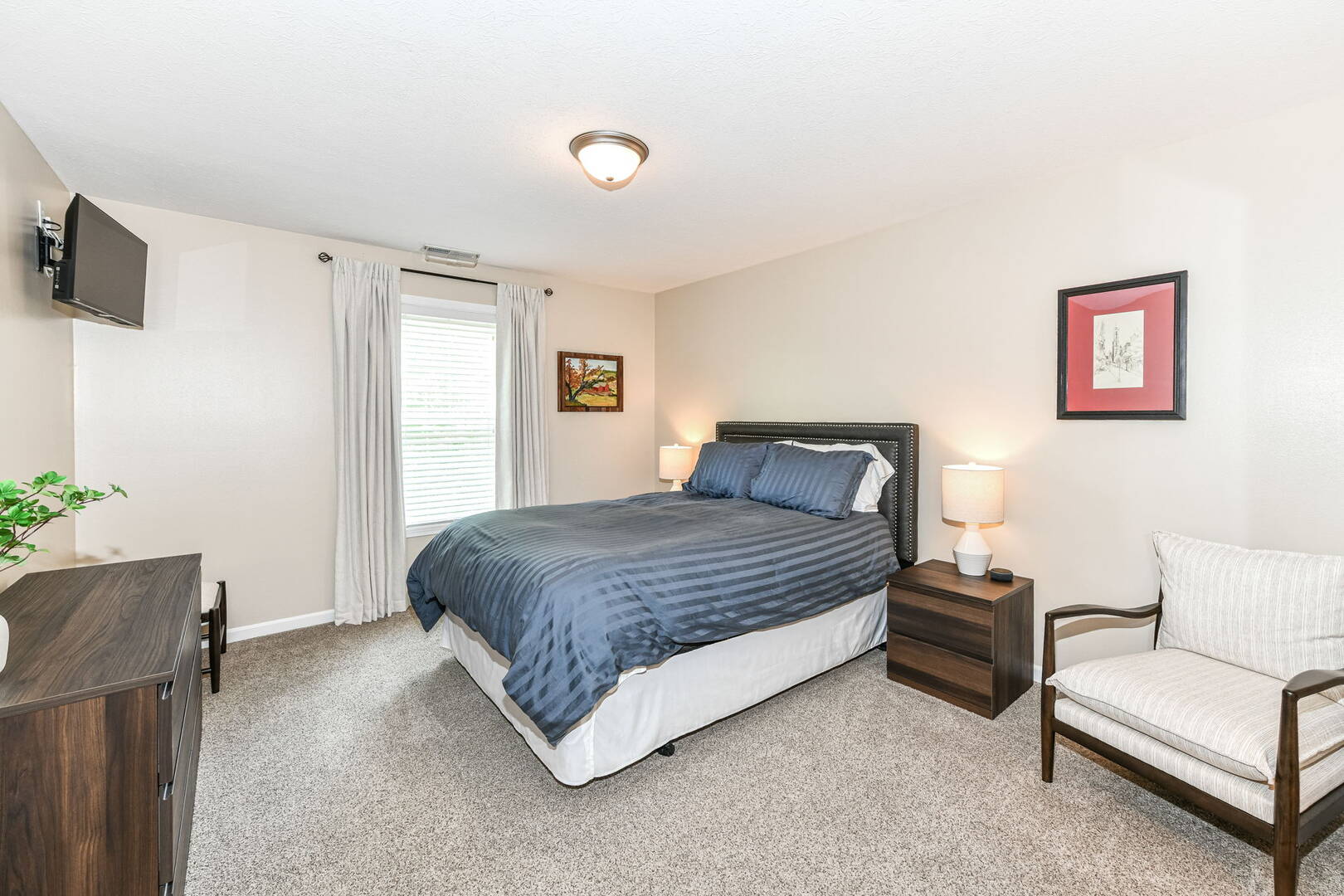 13044 Sweet Briar Pkwy  Fishers, IN 46038