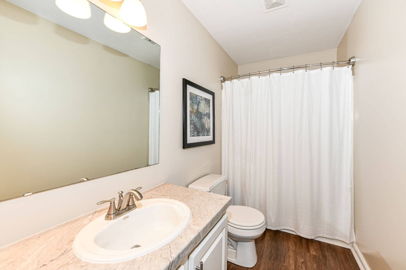 13044 Sweet Briar Pkwy  Fishers, IN 46038